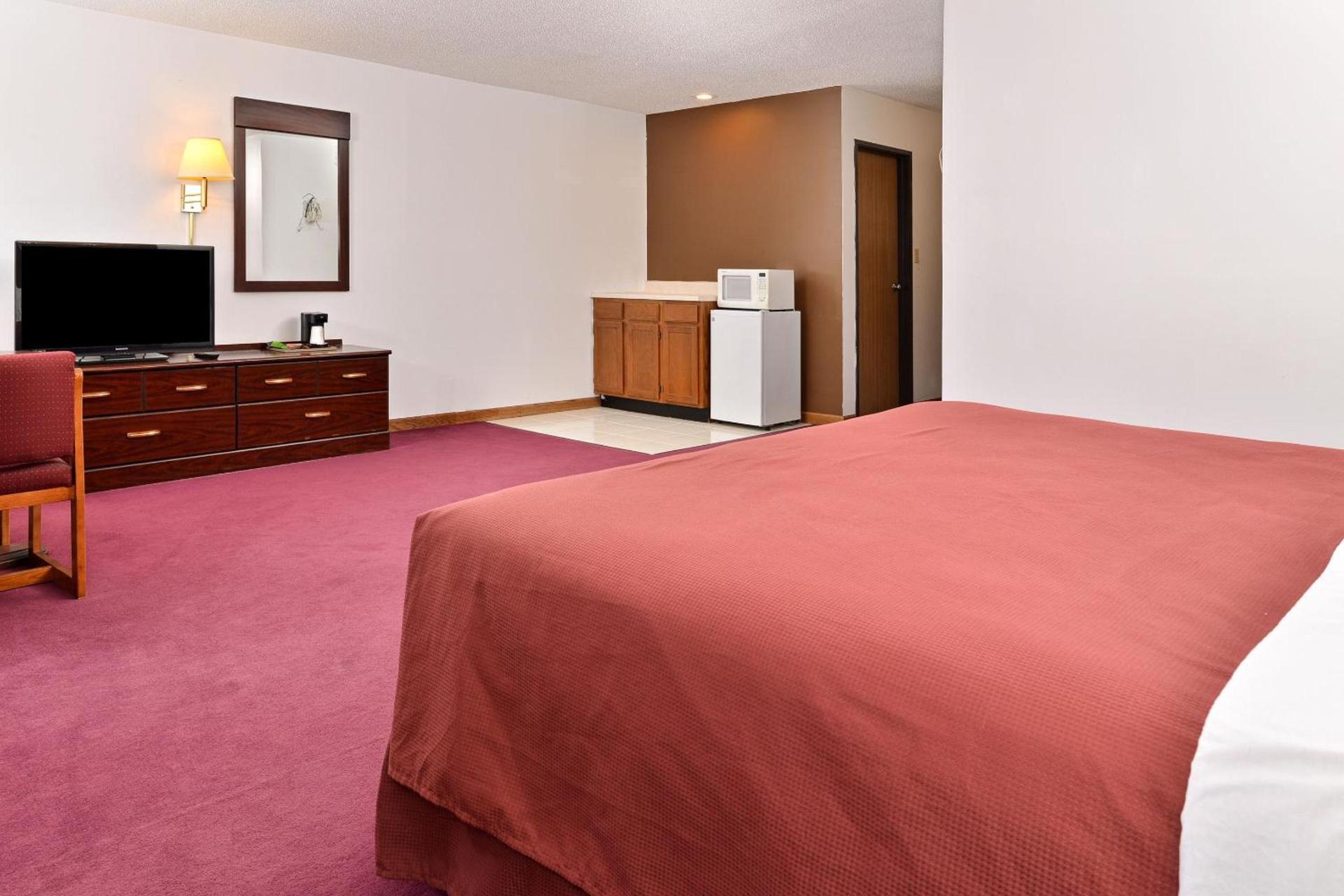 America's Best Value Inn Beardstown photo 5