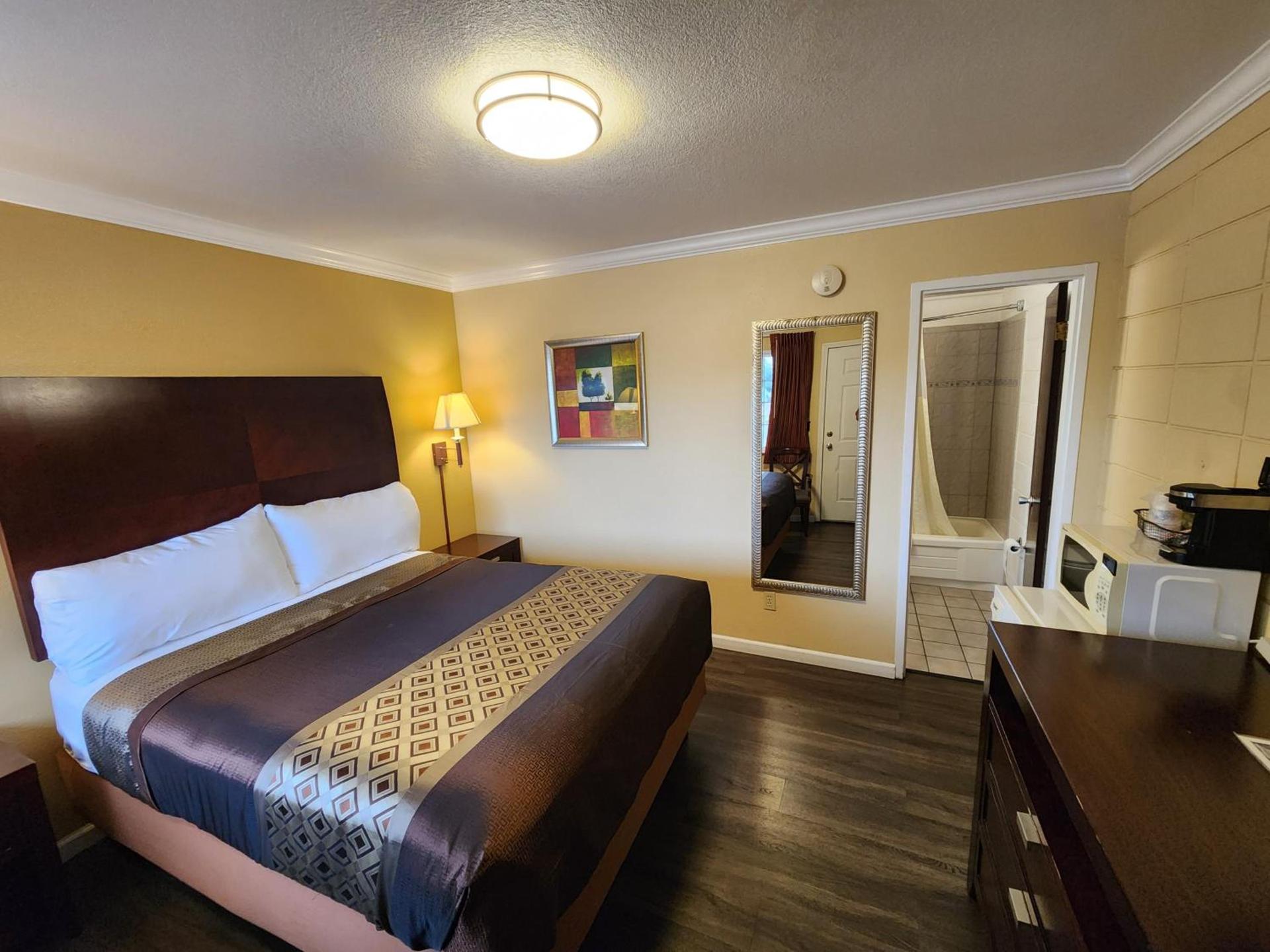 Galaxie Motel photo 27