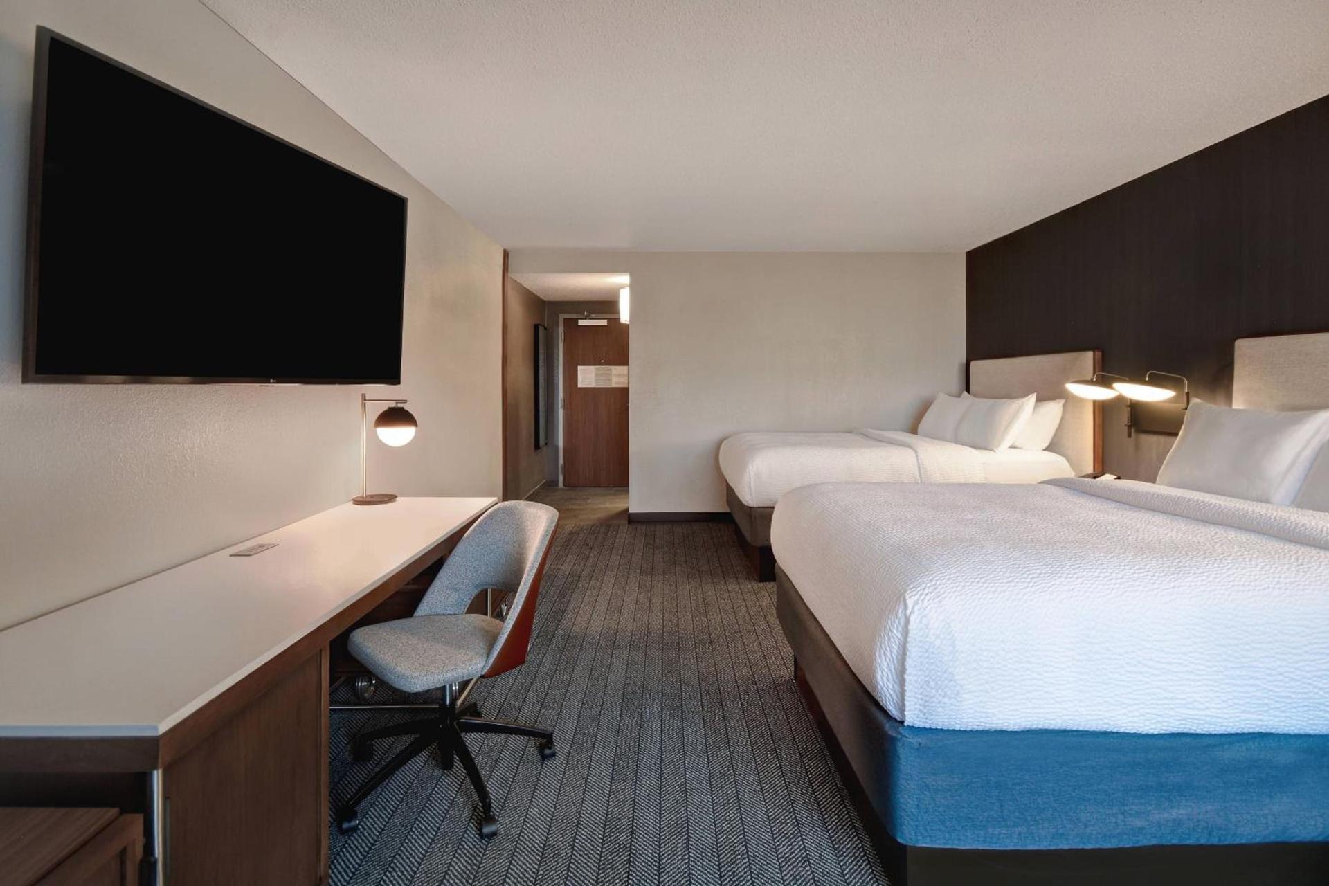 Courtyard by Marriott Cincinnati Airport photo 18