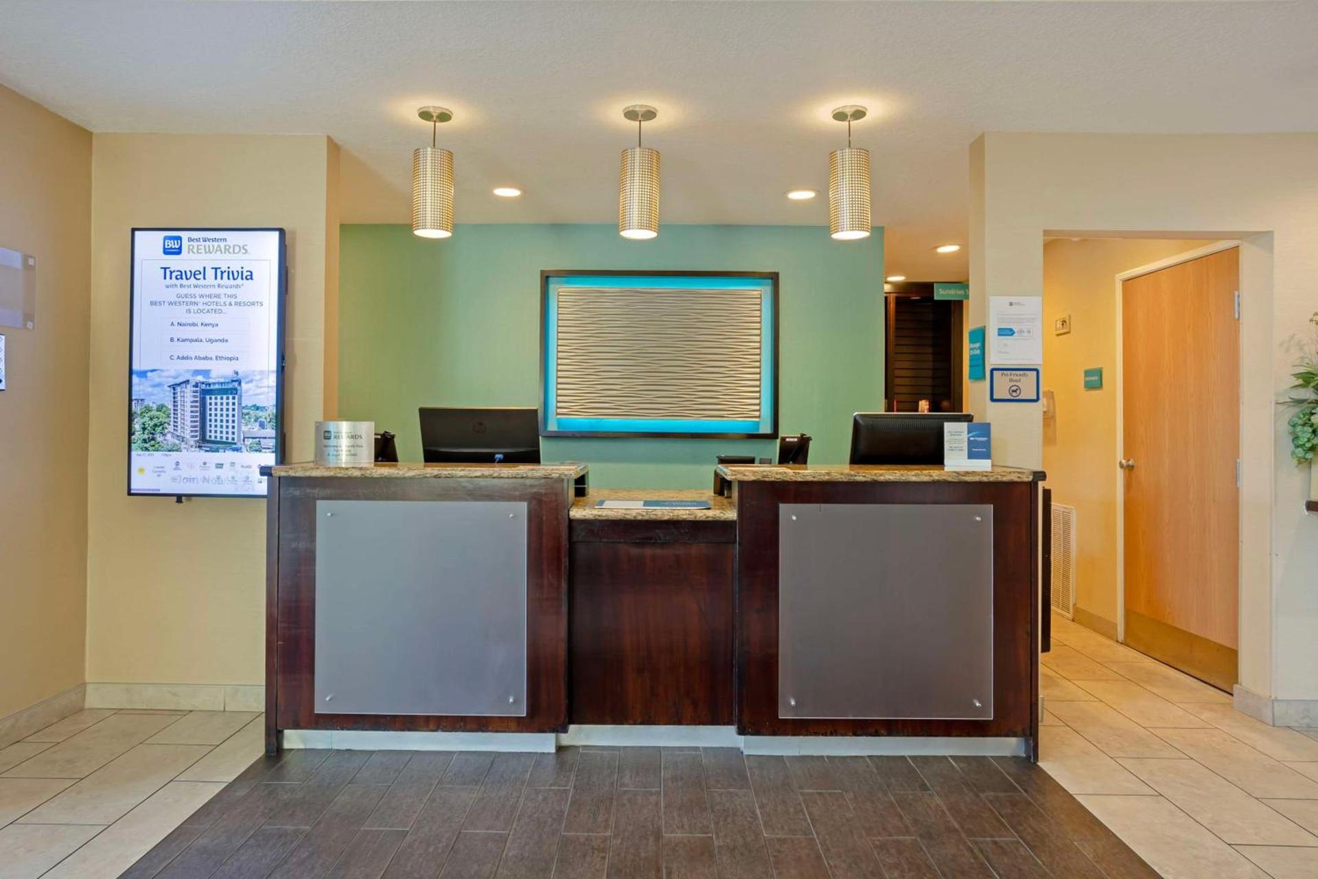 Best Western Plus Lonoke Hotel photo 28