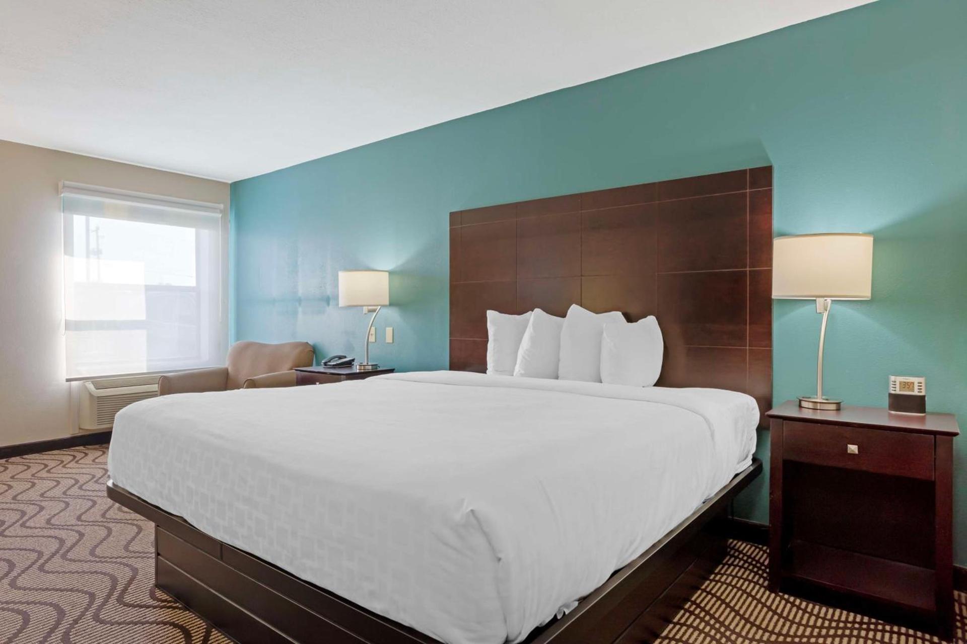 Best Western Plus Lonoke Hotel photo 4
