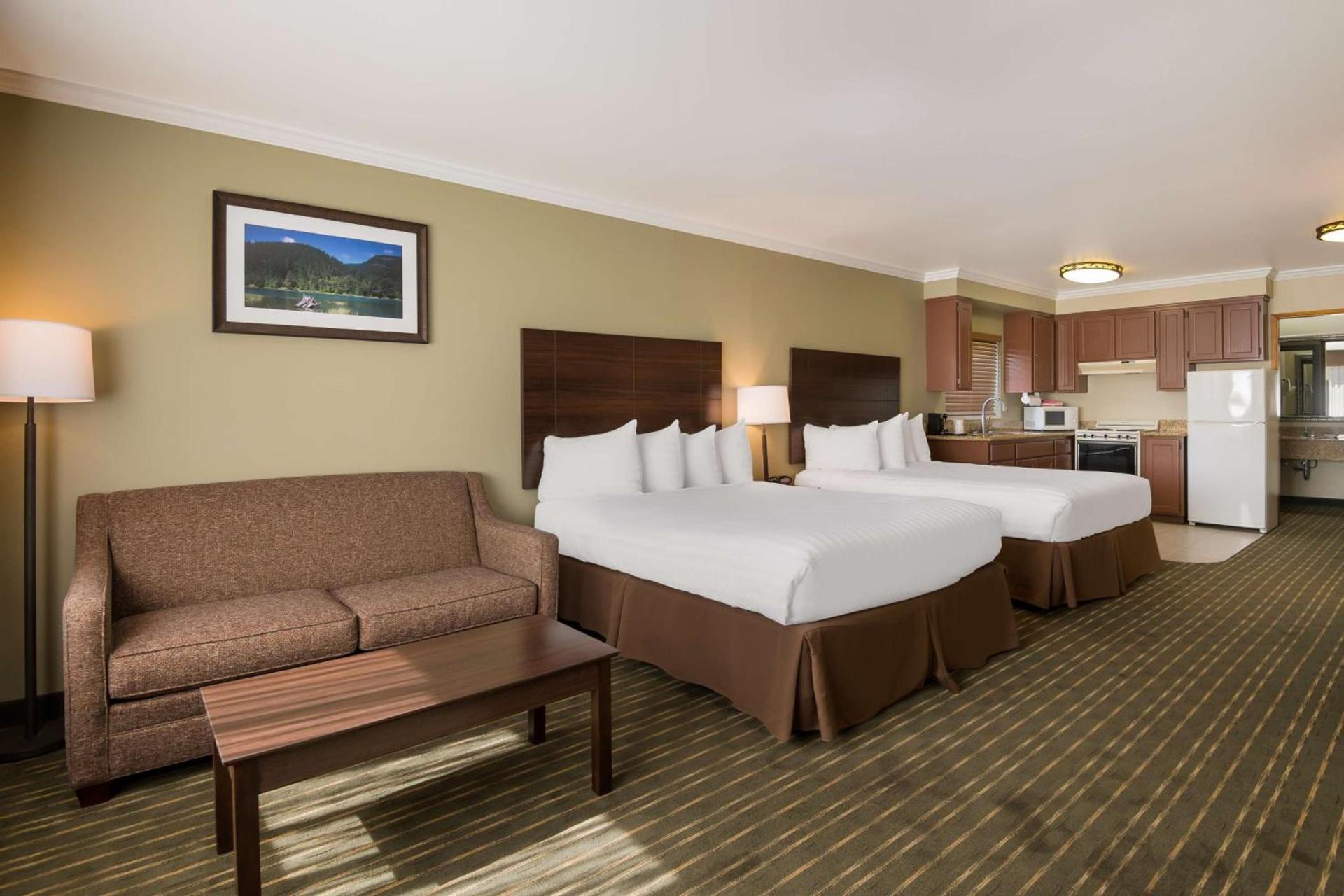 Best Western Holiday Hotel photo 17