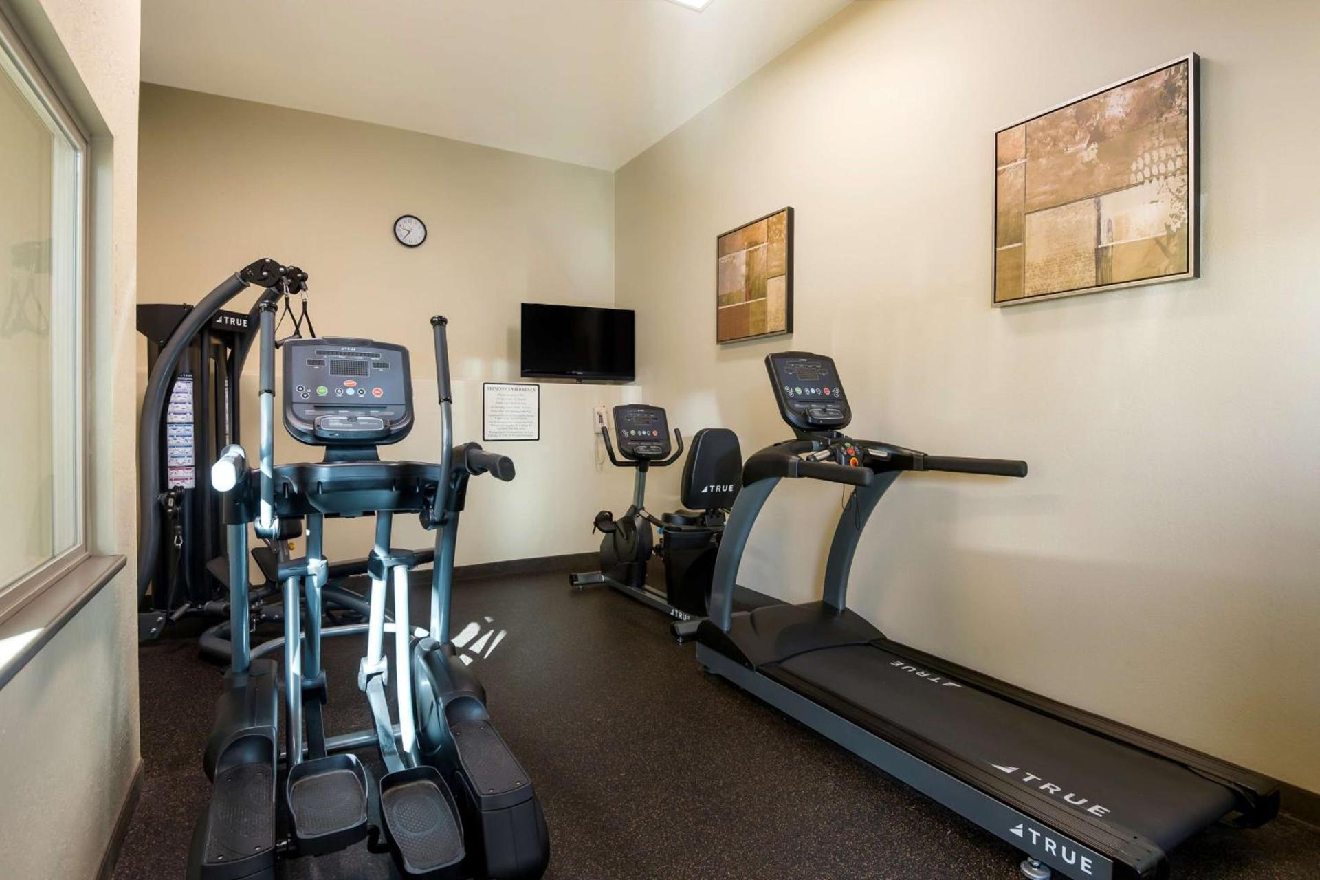 Best Western Holiday Hotel photo 19