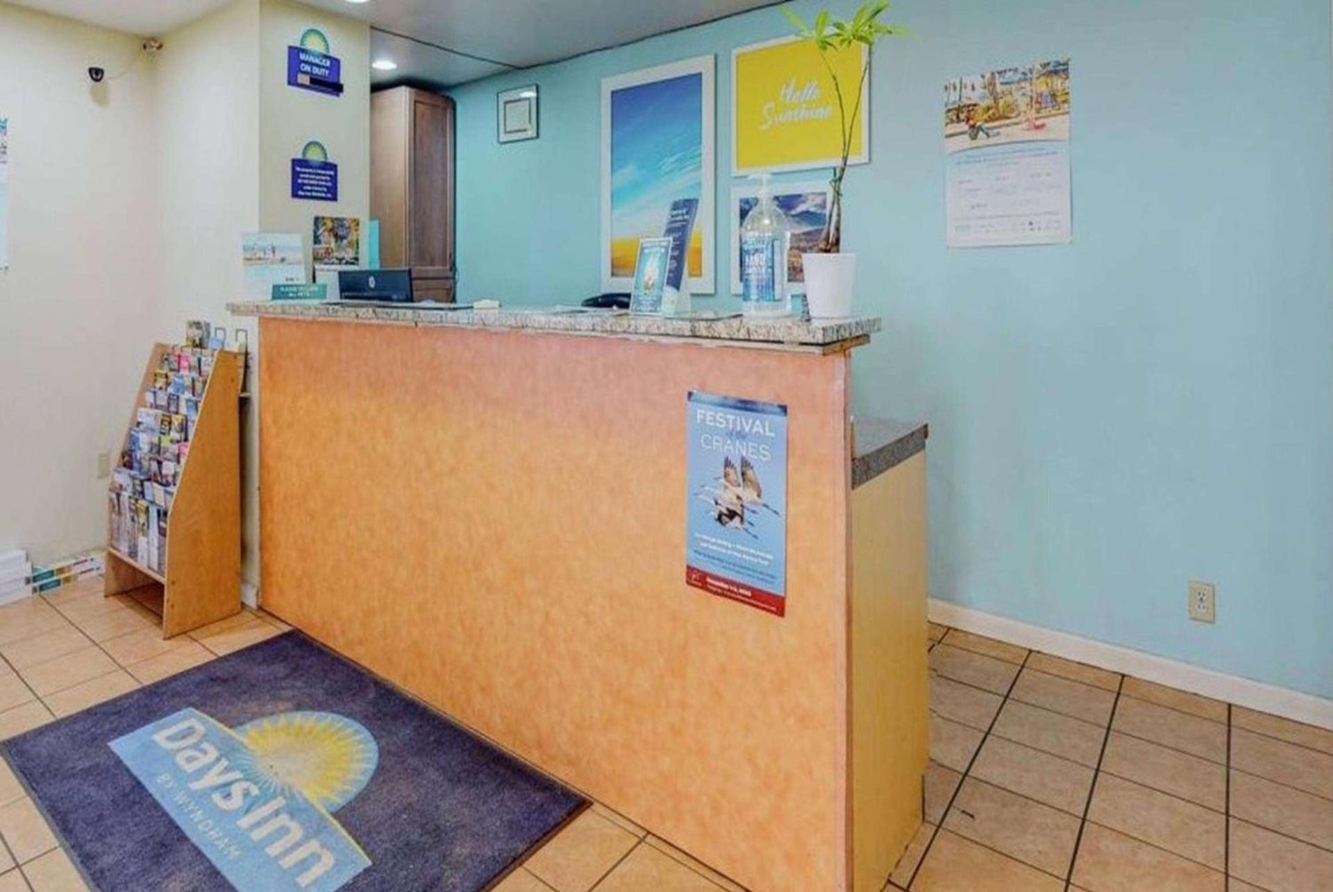 Days Inn by Wyndham Socorro photo 4
