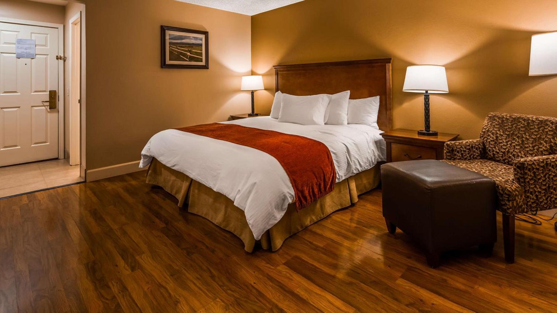 Best Western Tyrolean Lodge photo 25