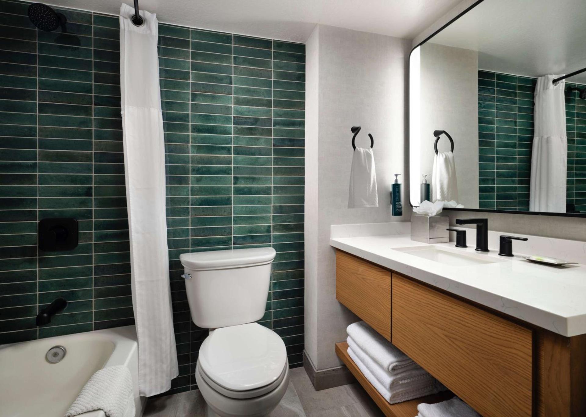 Hilton Stockton photo 32