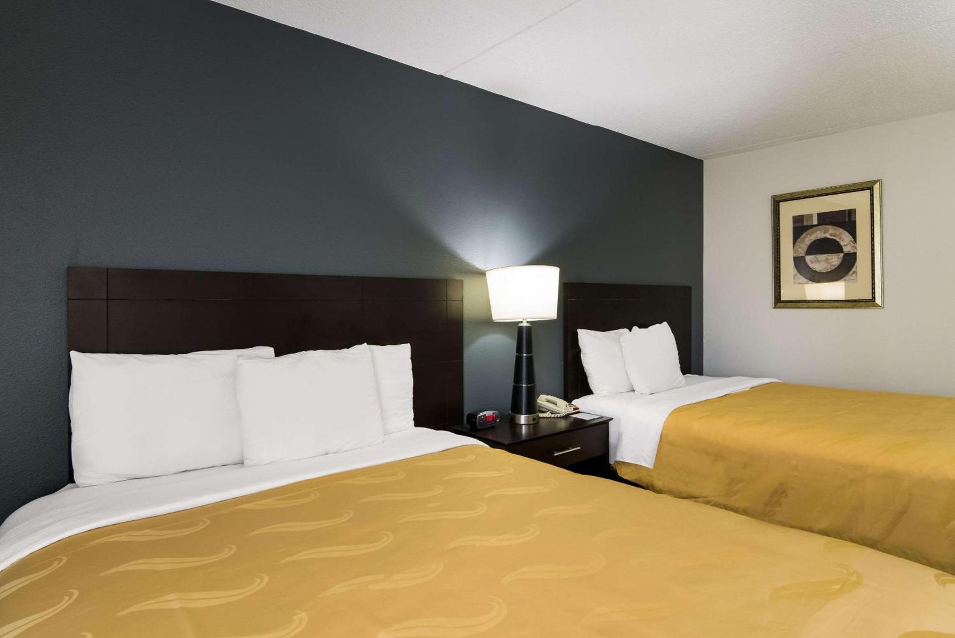 Quality Inn Aurora - Naperville Area photo 19