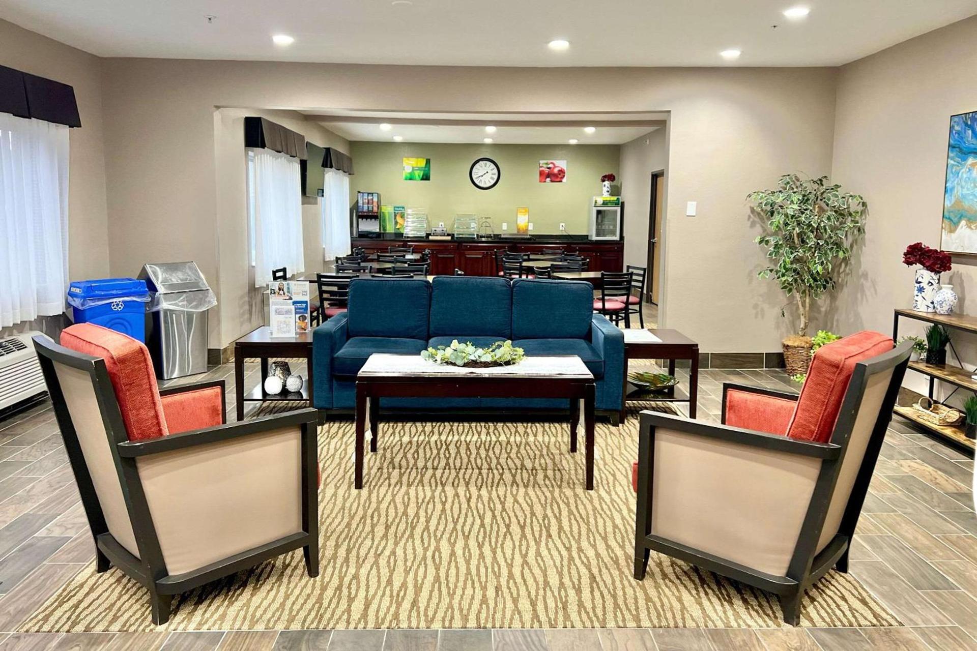 Comfort Inn & Suites Wisconsin Dells photo 5