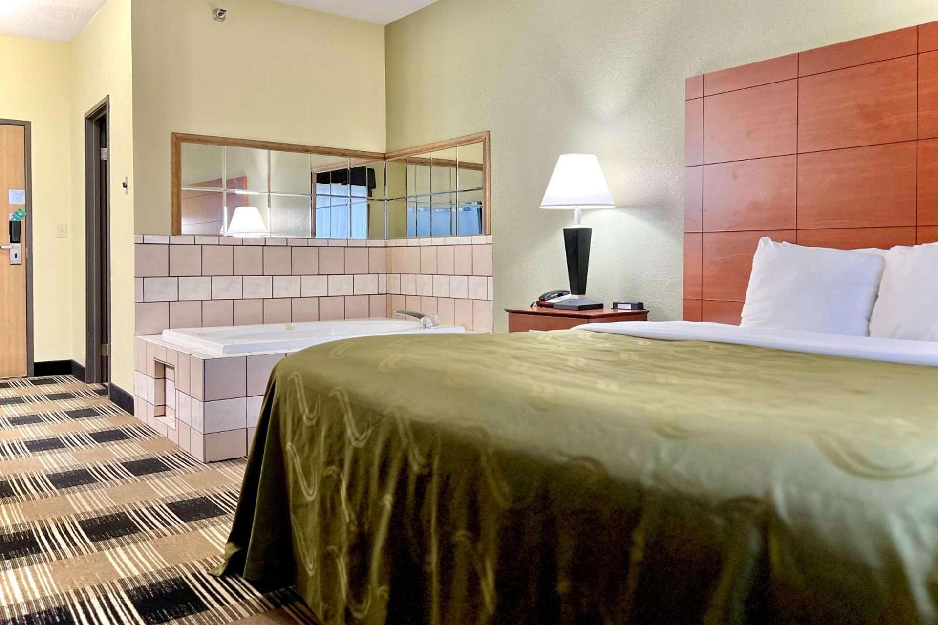 Comfort Inn & Suites Wisconsin Dells photo 22