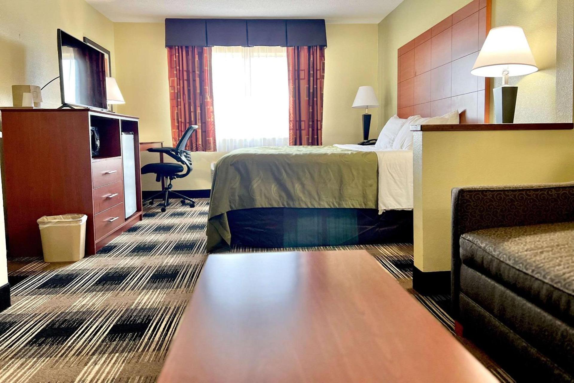 Comfort Inn & Suites Wisconsin Dells photo 17