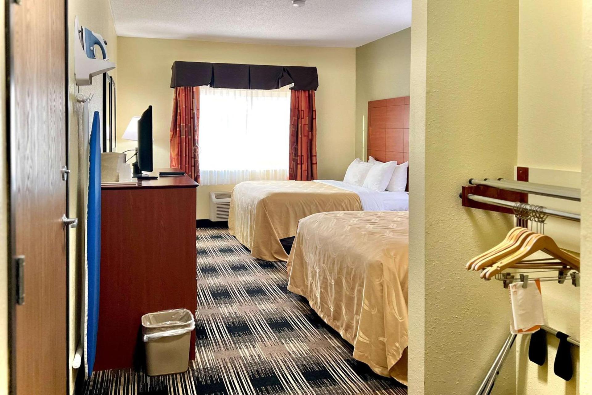 Comfort Inn & Suites Wisconsin Dells photo 34