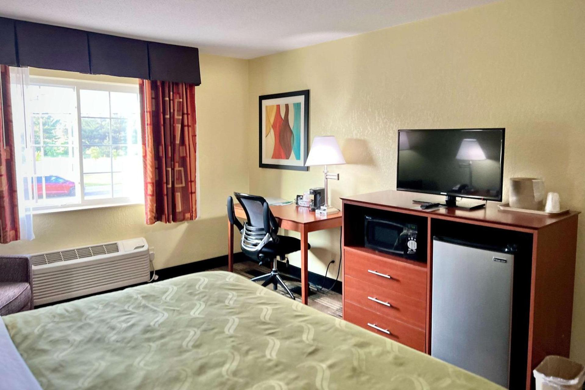 Comfort Inn & Suites Wisconsin Dells photo 40