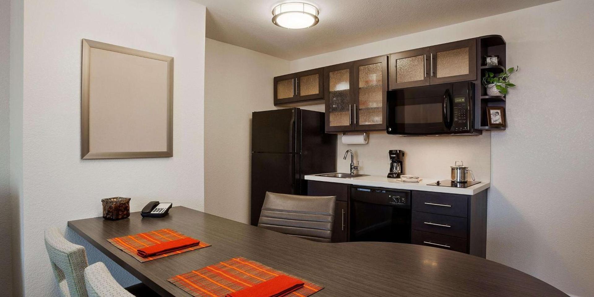 Sonesta Simply Suites Parsippany Morris Plains photo 20