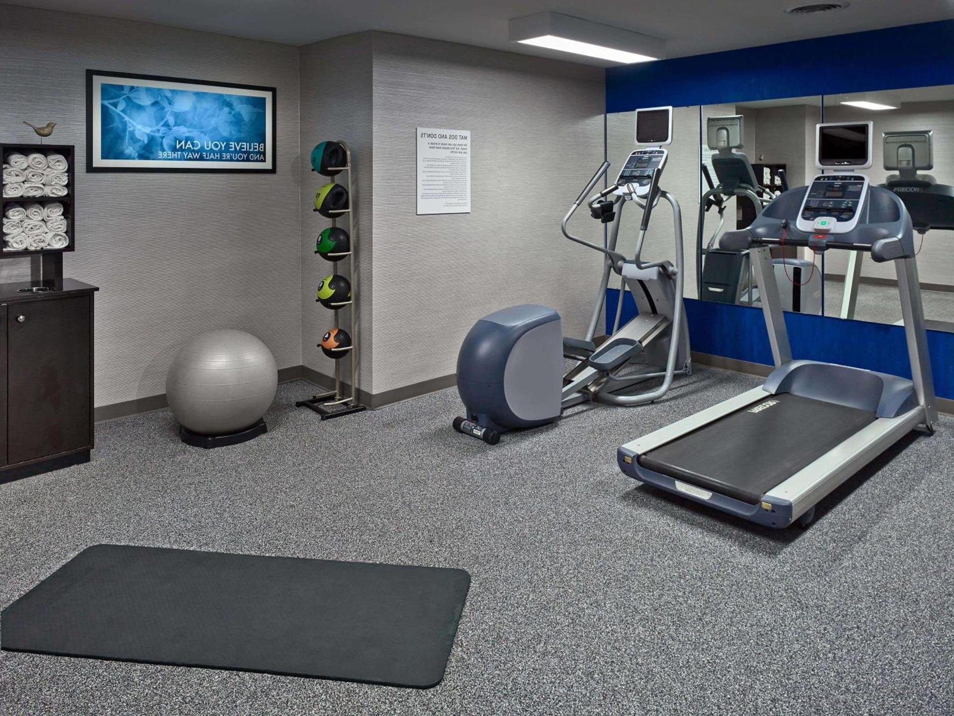 Sonesta ES Suites Cincinnati - Blue Ash photo 17