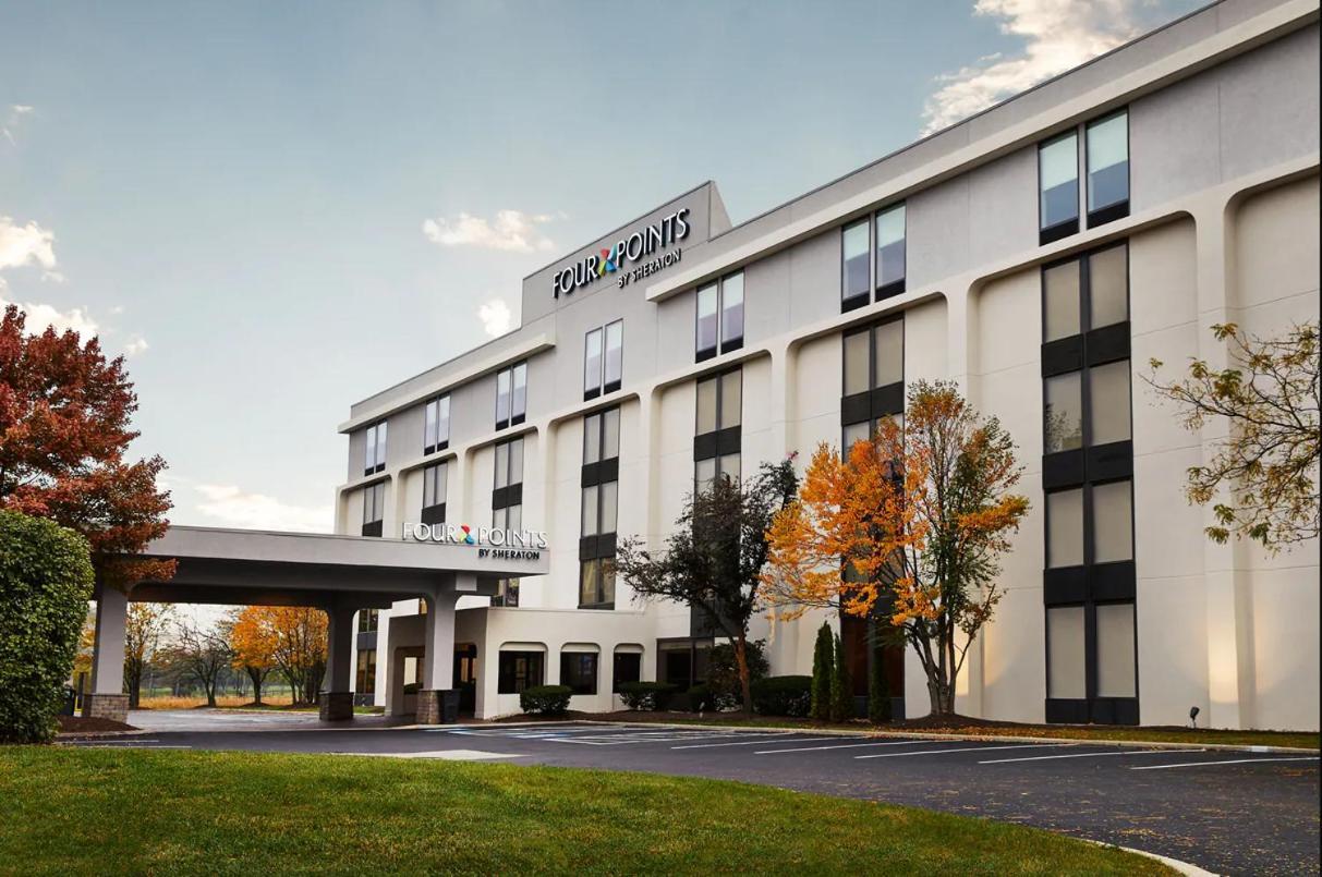 Four Points by Sheraton Chicago Westchester/Oak Brook photo 4