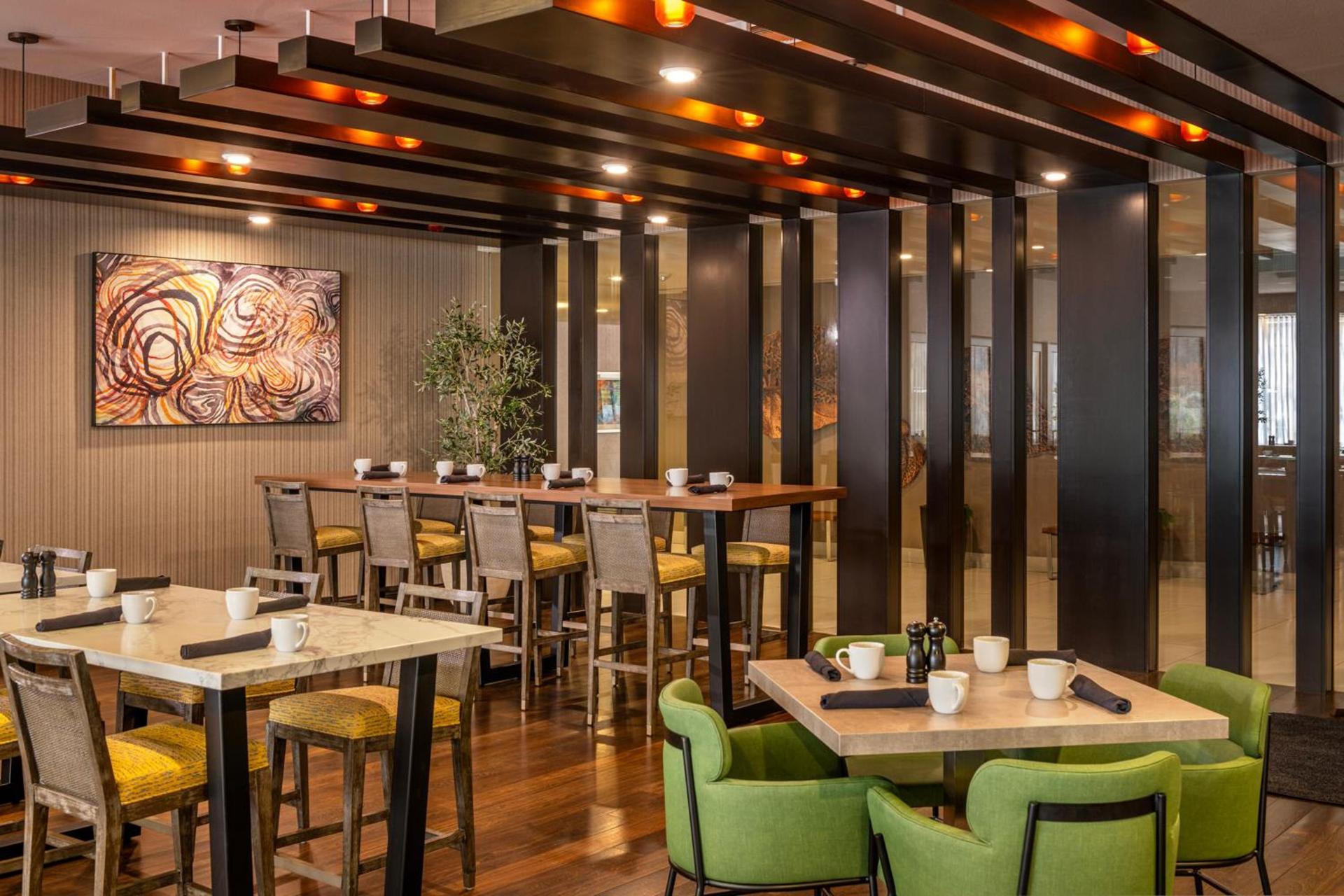DoubleTree by Hilton San Bernardino photo 61