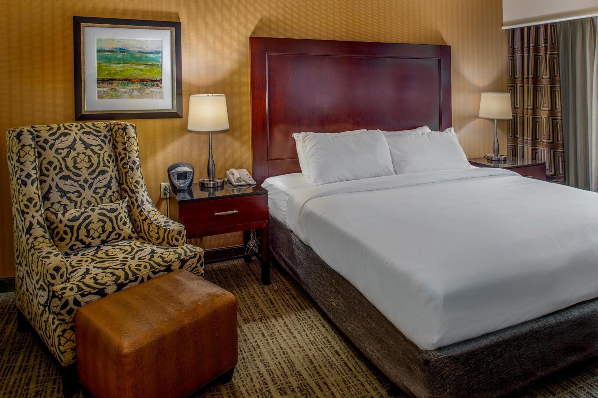 Crowne Plaza Hotel St. Louis Airport by IHG photo 30
