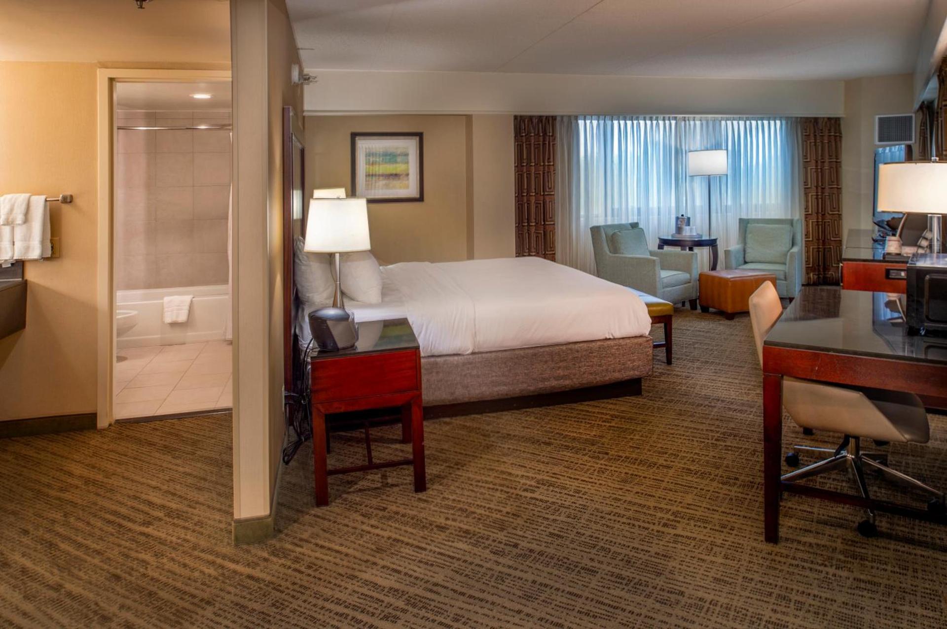Crowne Plaza Hotel St. Louis Airport by IHG photo 31