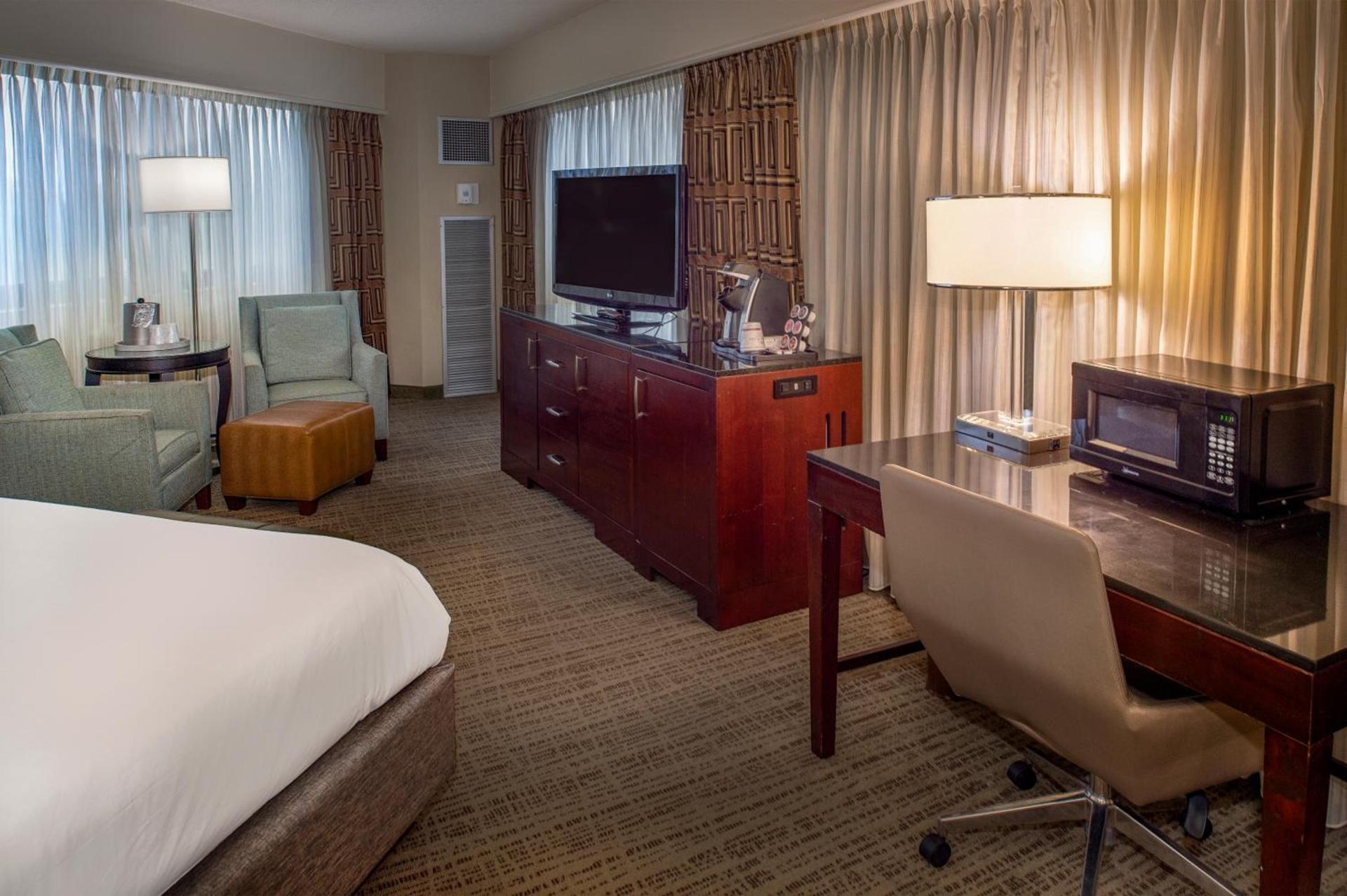 Crowne Plaza Hotel St. Louis Airport by IHG photo 42