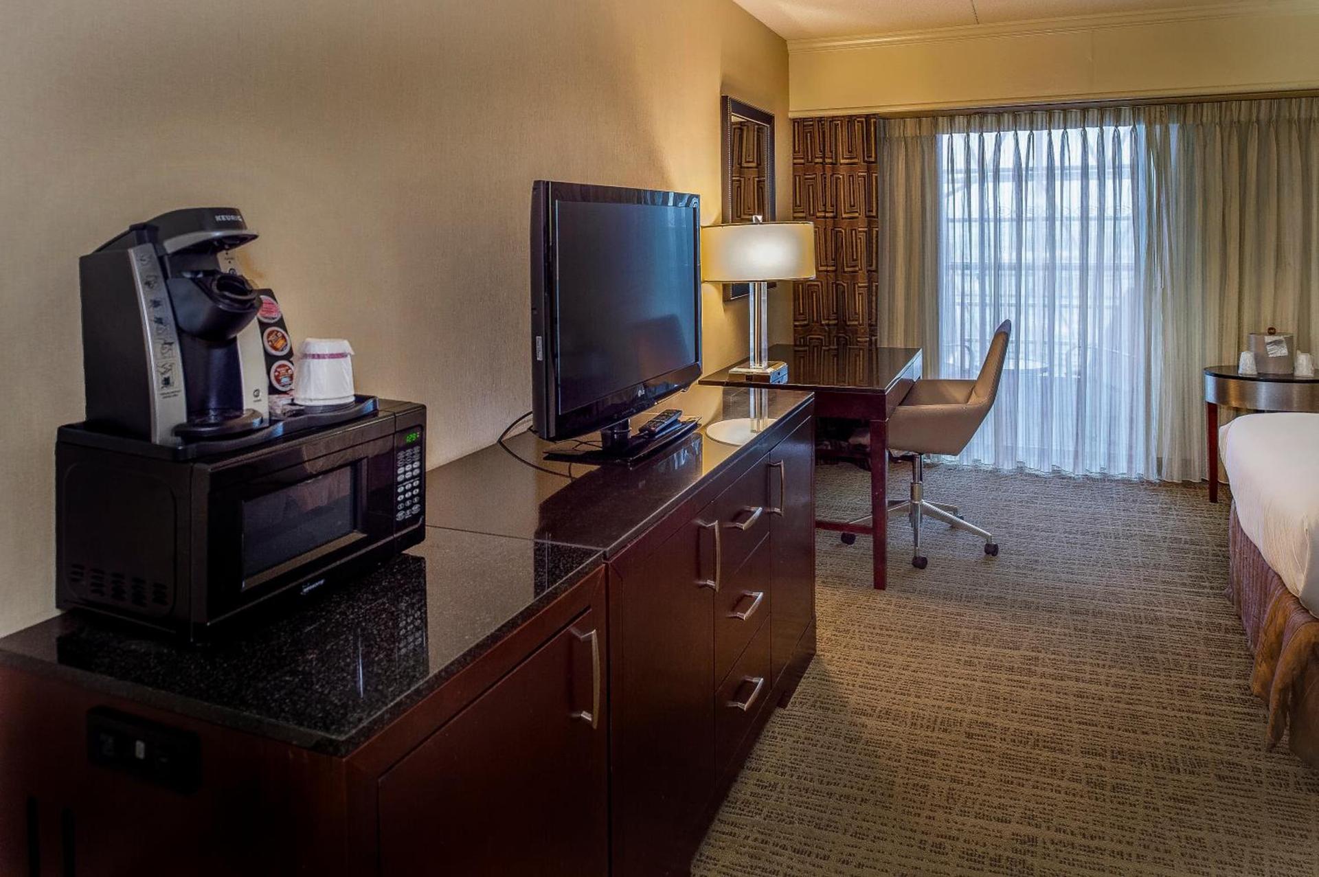 Crowne Plaza Hotel St. Louis Airport by IHG photo 57