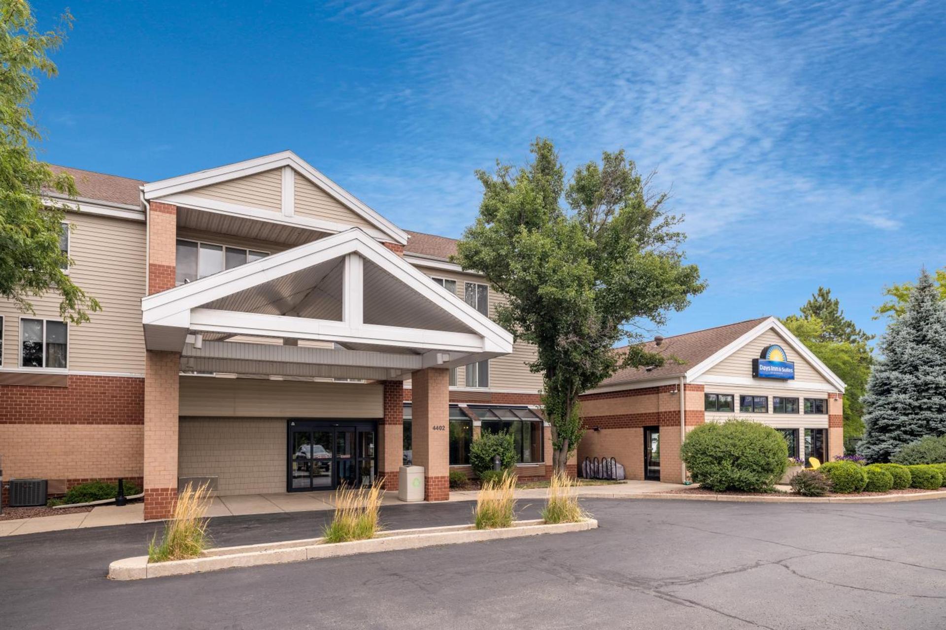 Days Inn & Suites by Wyndham Madison photo 50