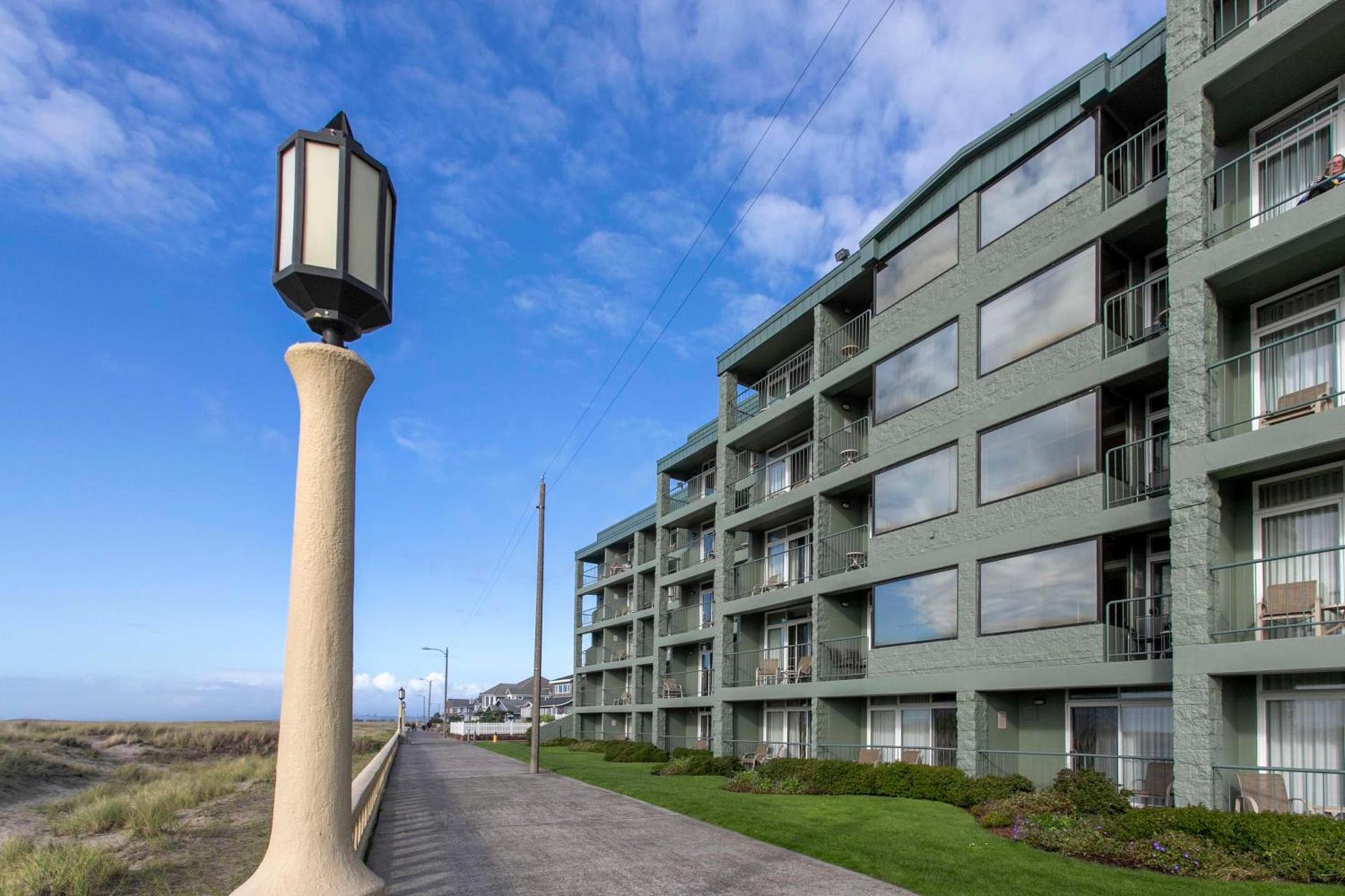 Best Western Plus Ocean View Resort photo 53