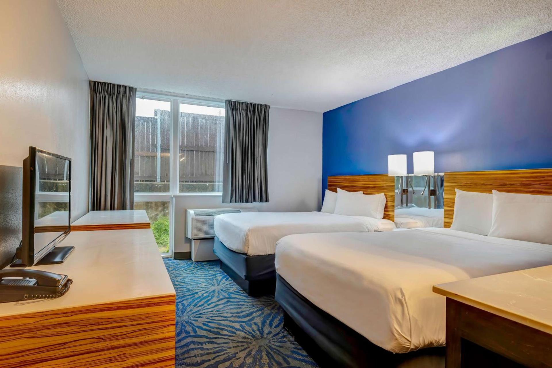 Motel 6 Arlington TX Entertainment District photo 5