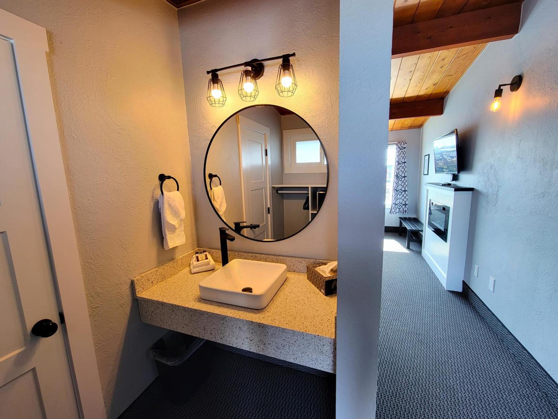 Saltwater Inn photo 11