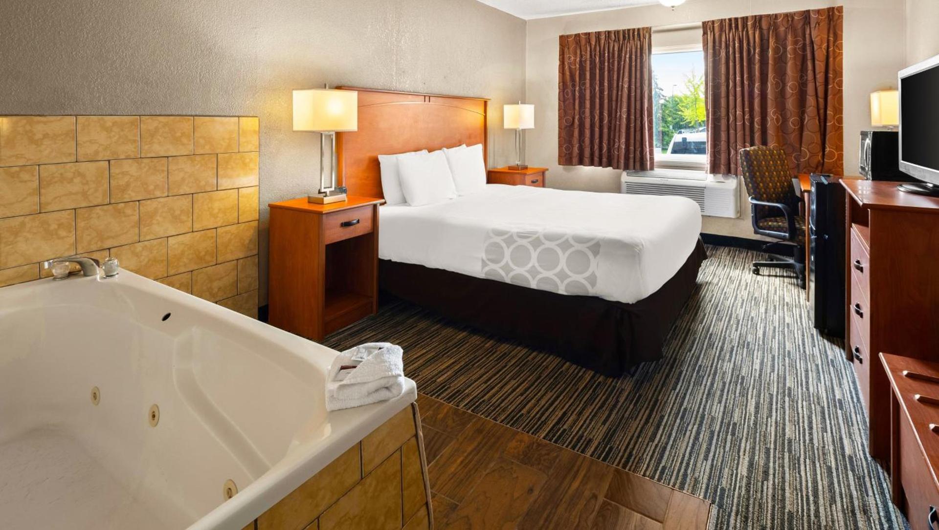 Park Inn by Radisson photo 38