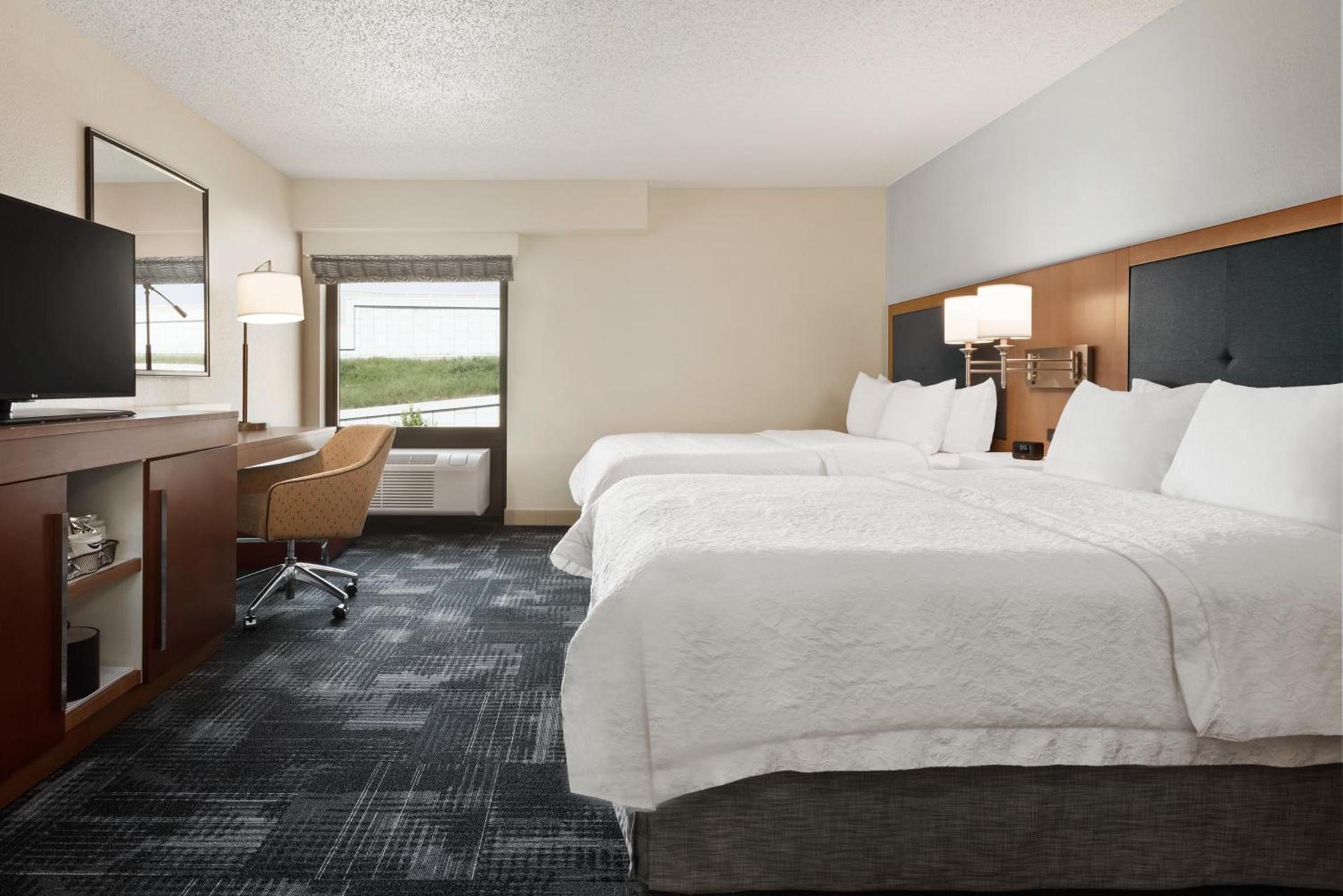 Hampton Inn Wausau photo 35