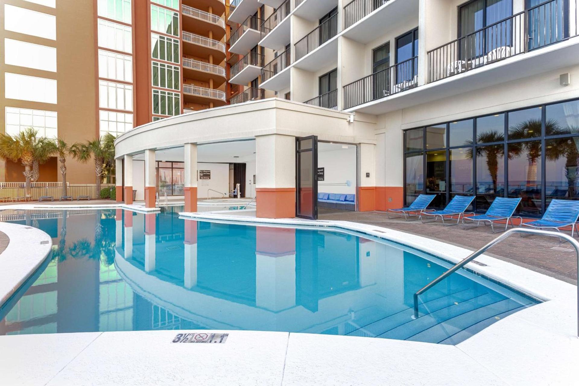 Hampton Inn & Suites - Orange Beach photo 16