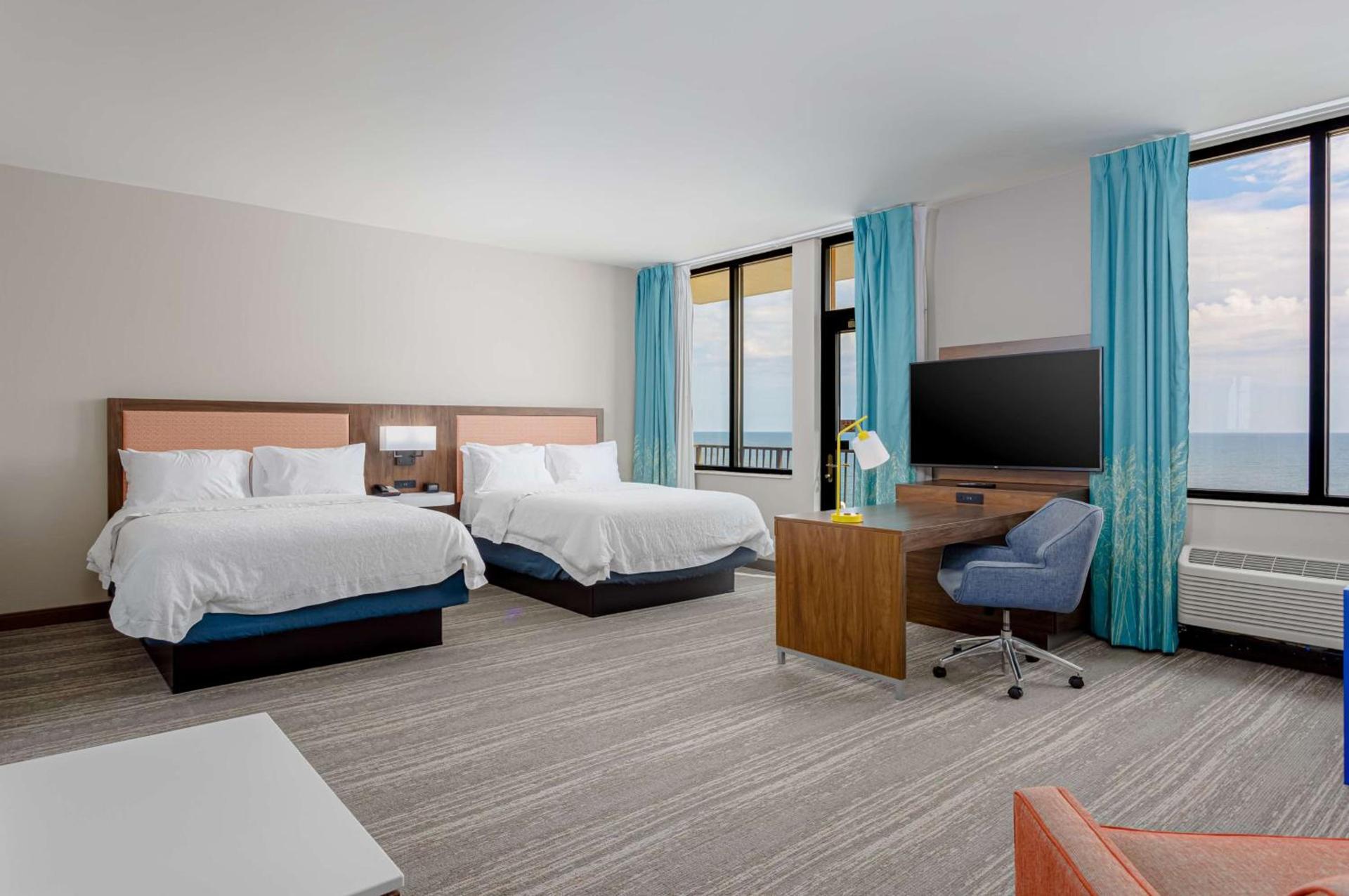 Hampton Inn & Suites - Orange Beach photo 36