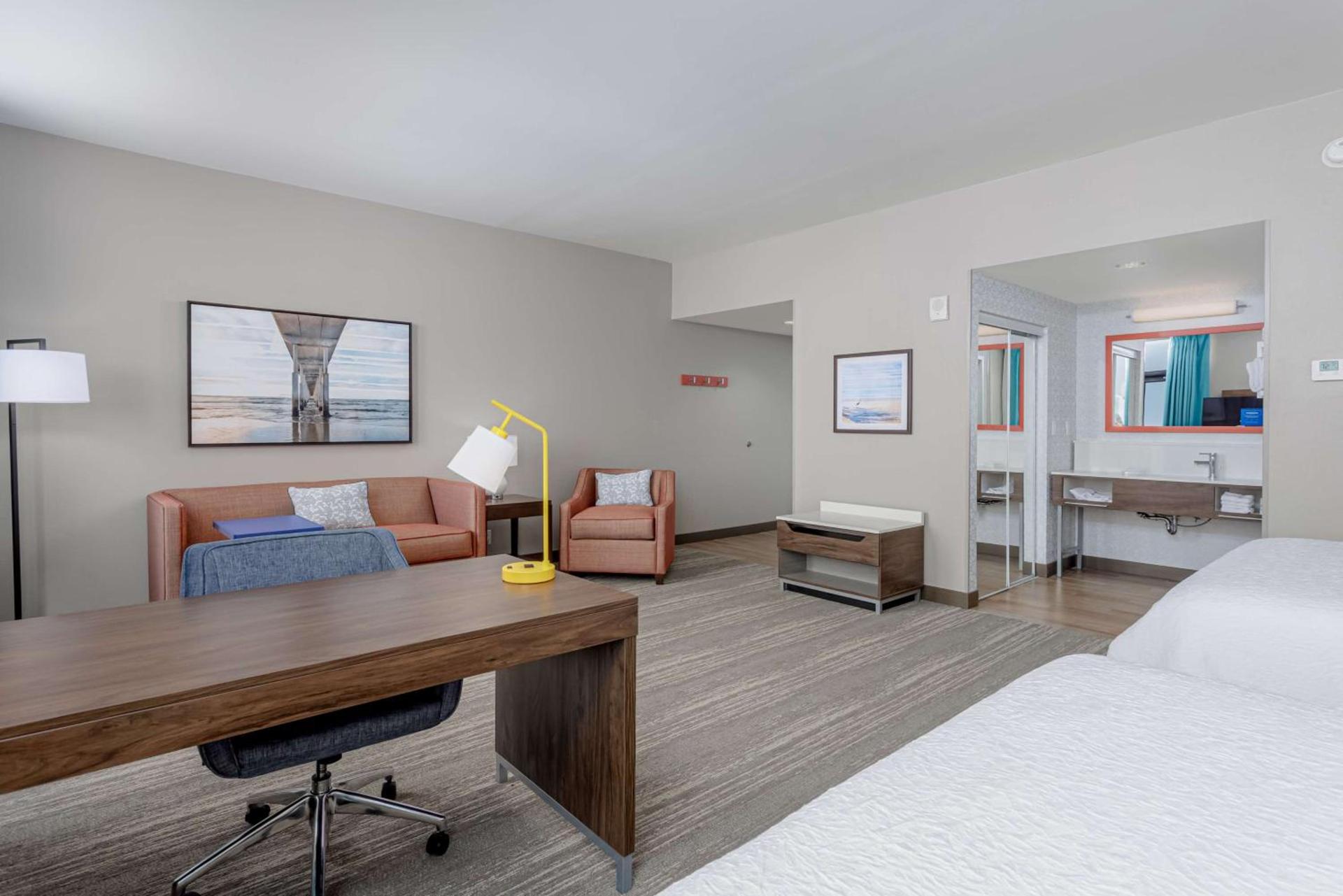 Hampton Inn & Suites - Orange Beach photo 37