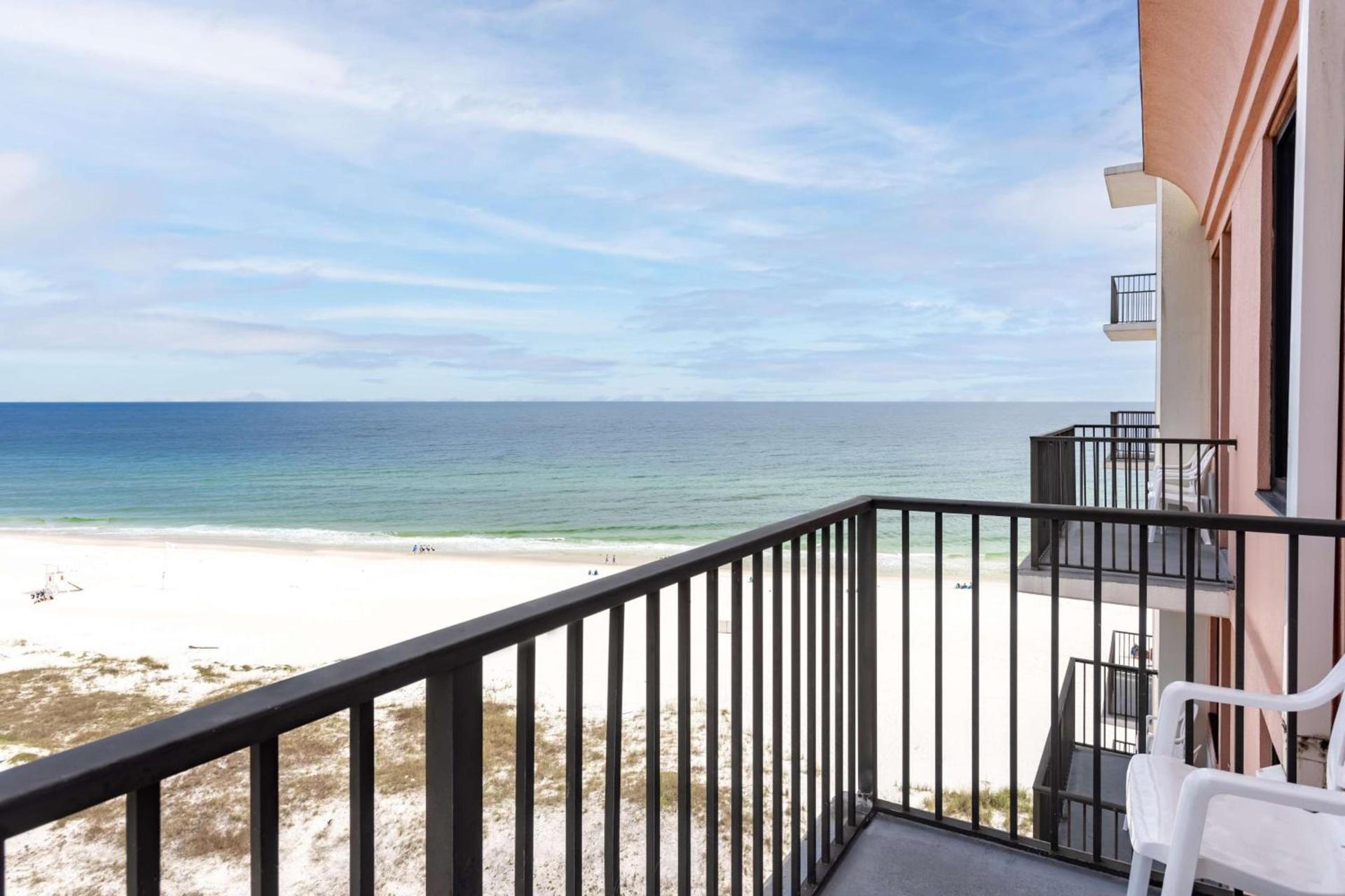 Hampton Inn & Suites - Orange Beach photo 38