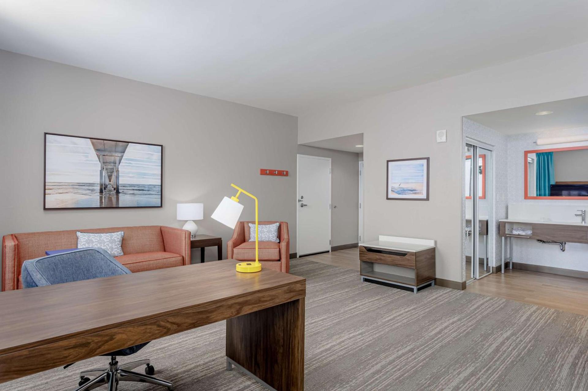 Hampton Inn & Suites - Orange Beach photo 52