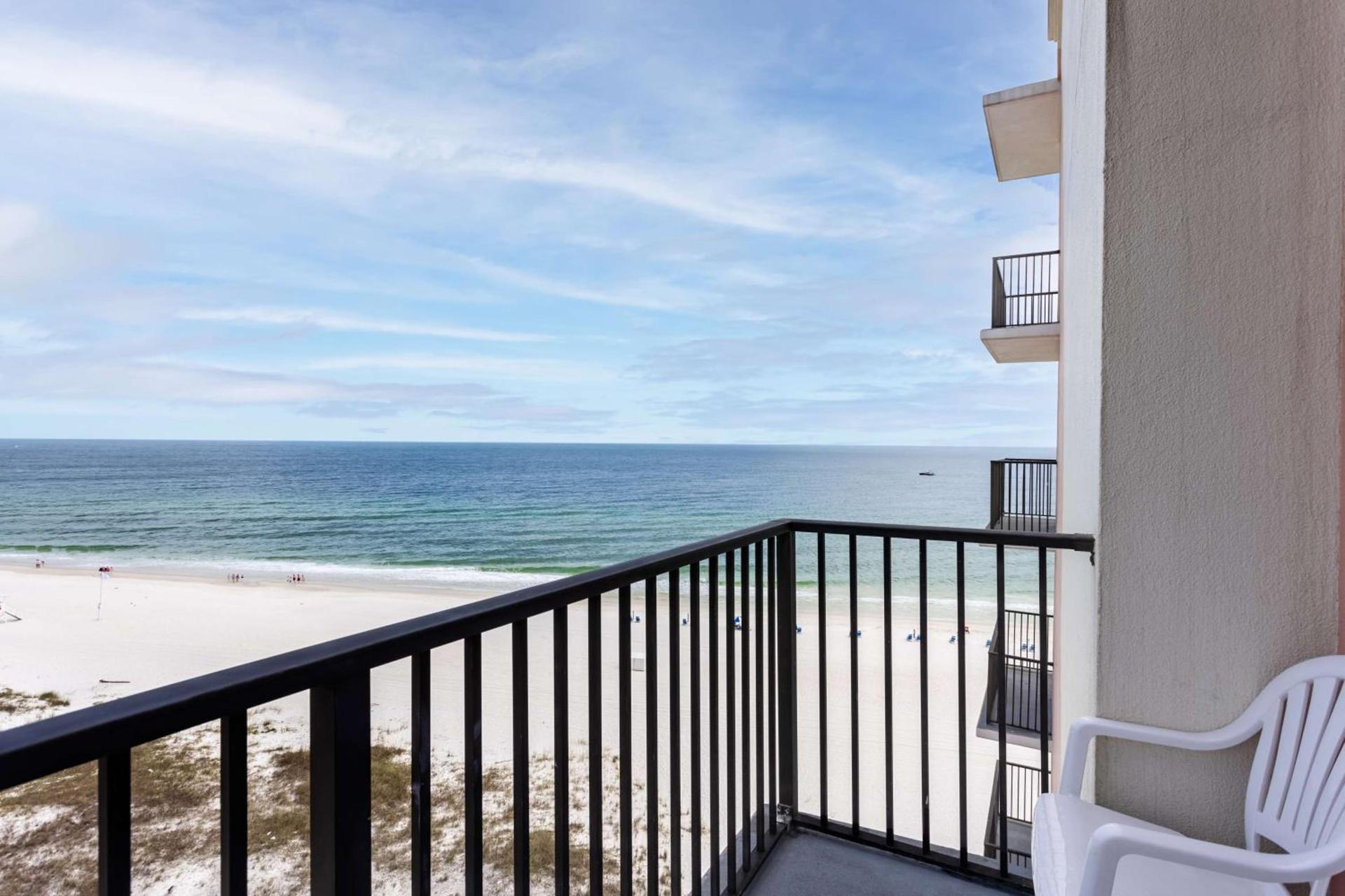 Hampton Inn & Suites - Orange Beach photo 68