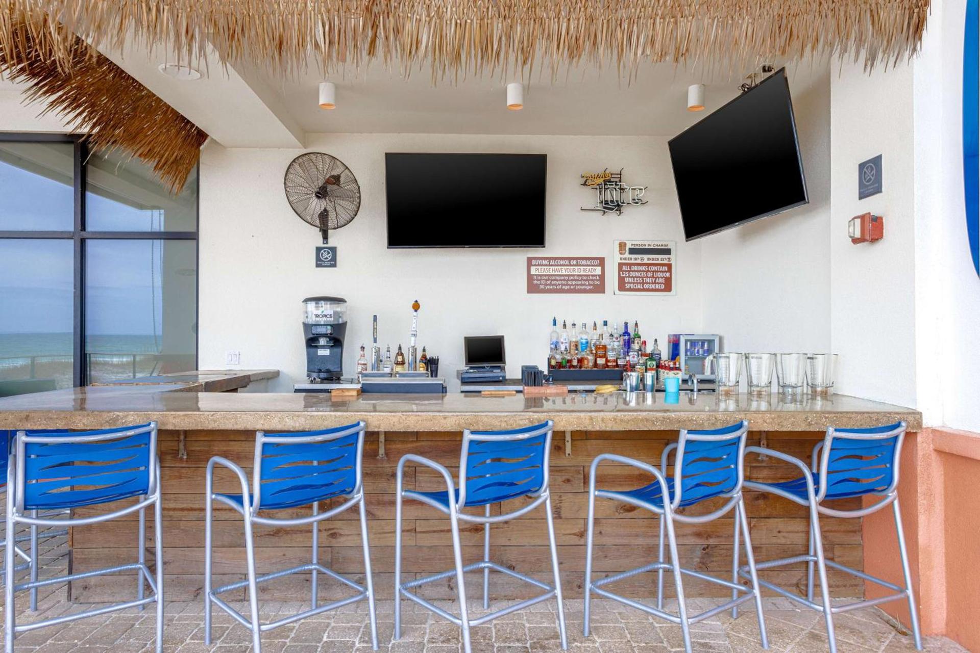 Hampton Inn & Suites - Orange Beach photo 89