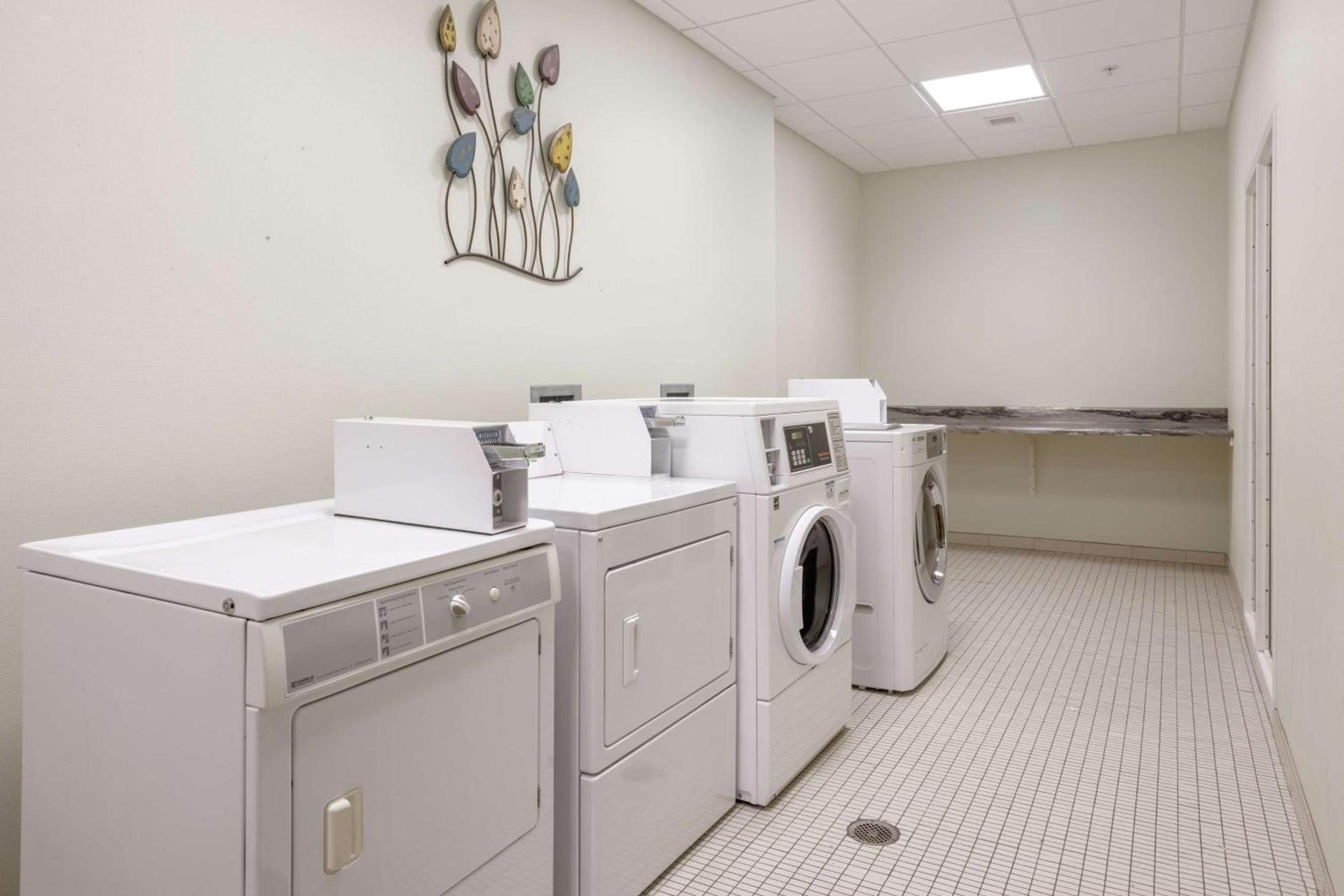 Hampton Inn & Suites - Orange Beach photo 90