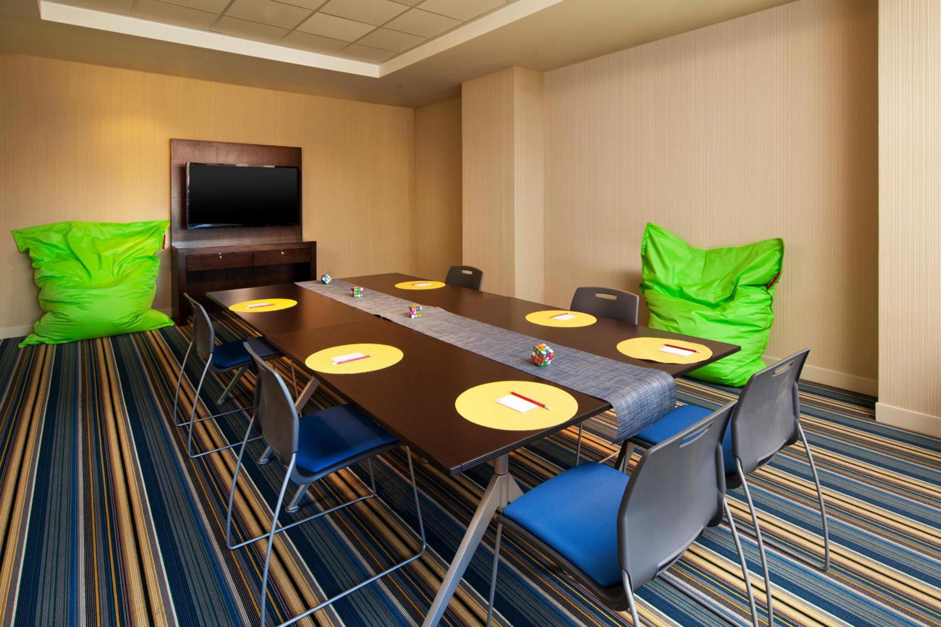 Aloft by Marriott San Francisco Airport photo 4