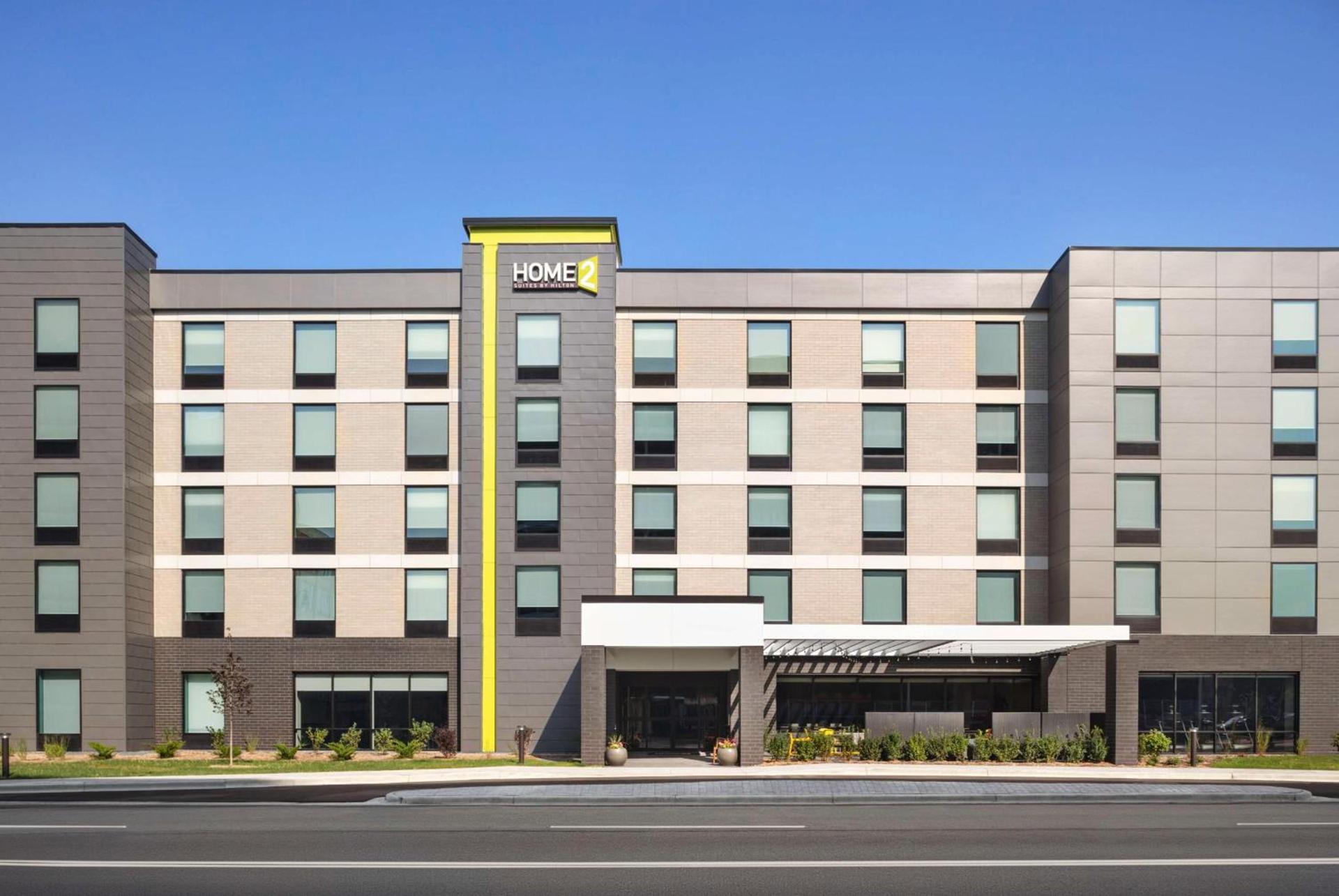 Home2 Suites By Hilton Milwaukee West photo 1