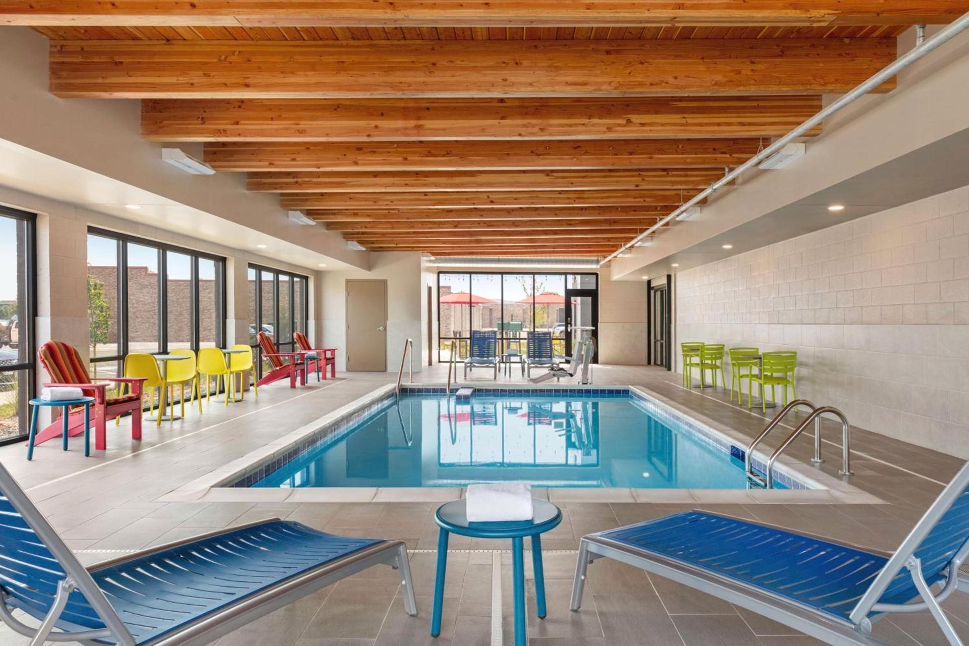 Home2 Suites By Hilton Milwaukee West photo 8