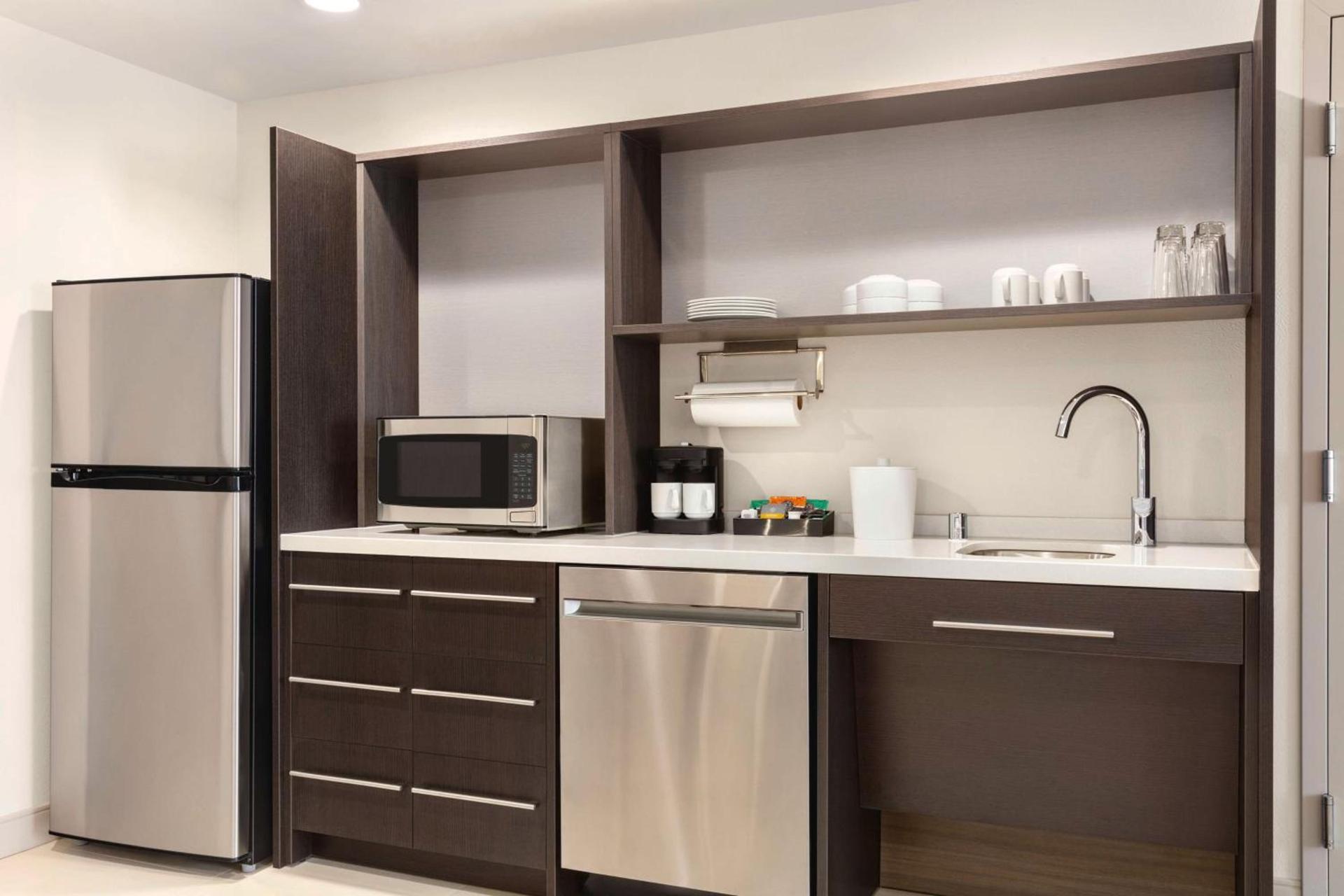 Home2 Suites By Hilton Milwaukee West photo 30