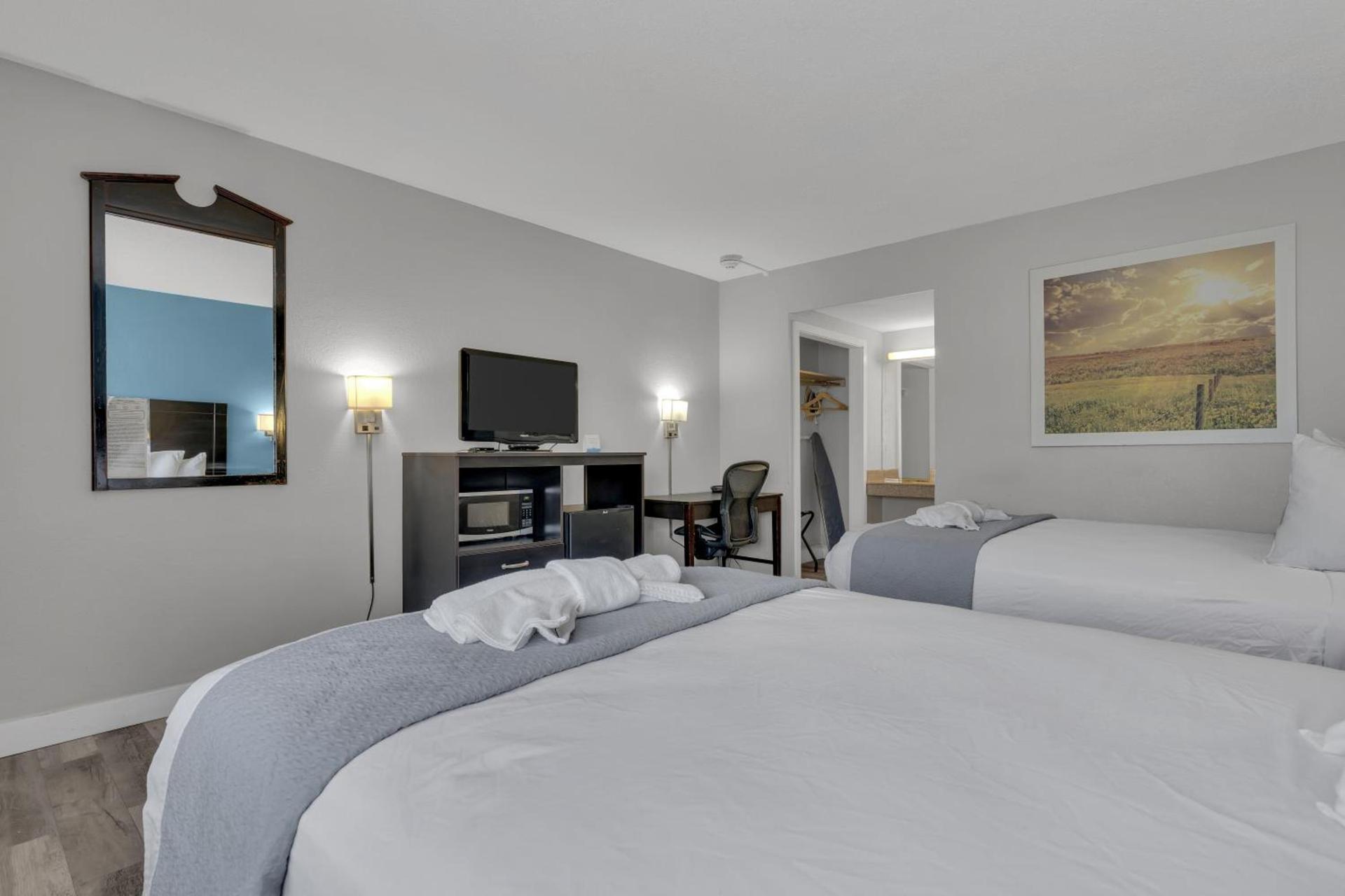 Days Inn by Wyndham Wrightstown McGuire AFB Bordentown photo 47