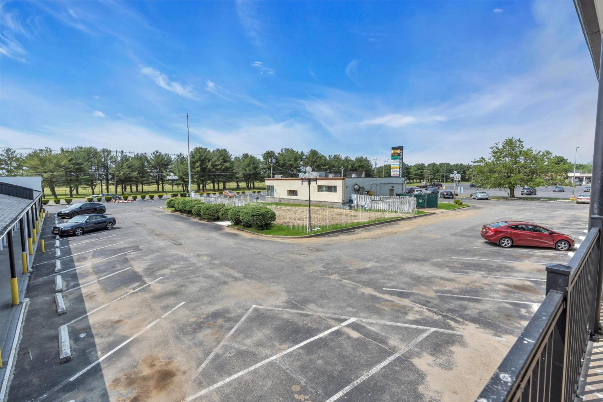 Days Inn by Wyndham Wrightstown McGuire AFB Bordentown photo 52
