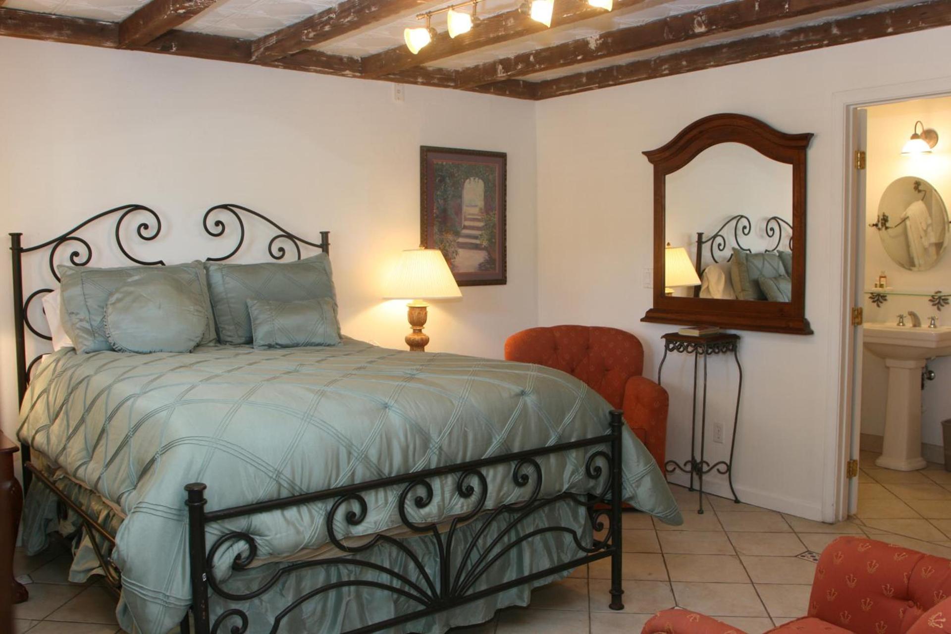 Chantico Inn photo 72