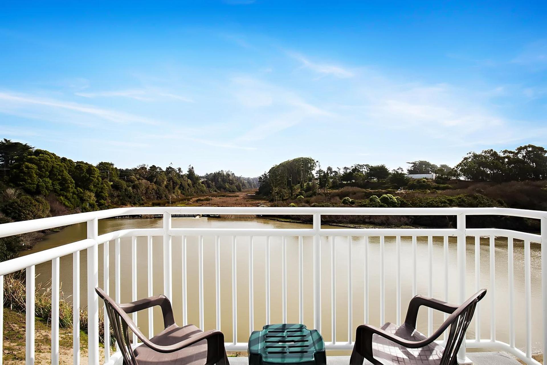 Beach House Inn photo 39