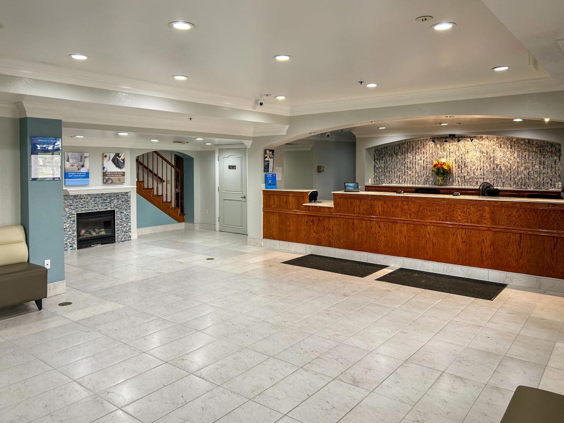 Studio 6 Ontario CA Convention Center Airport photo 36