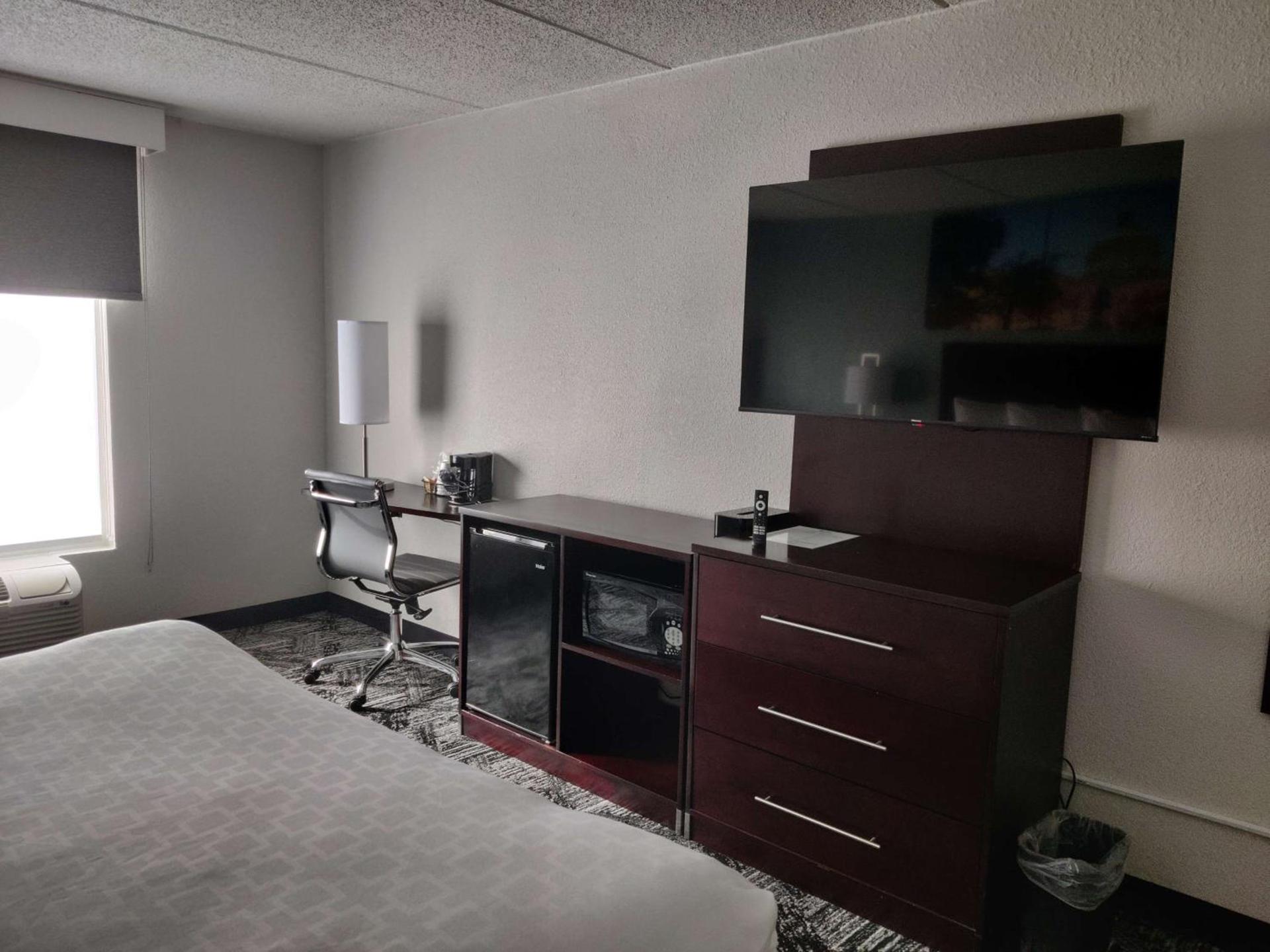 Best Western Atlanta Cumberland Galleria Hotel photo 18
