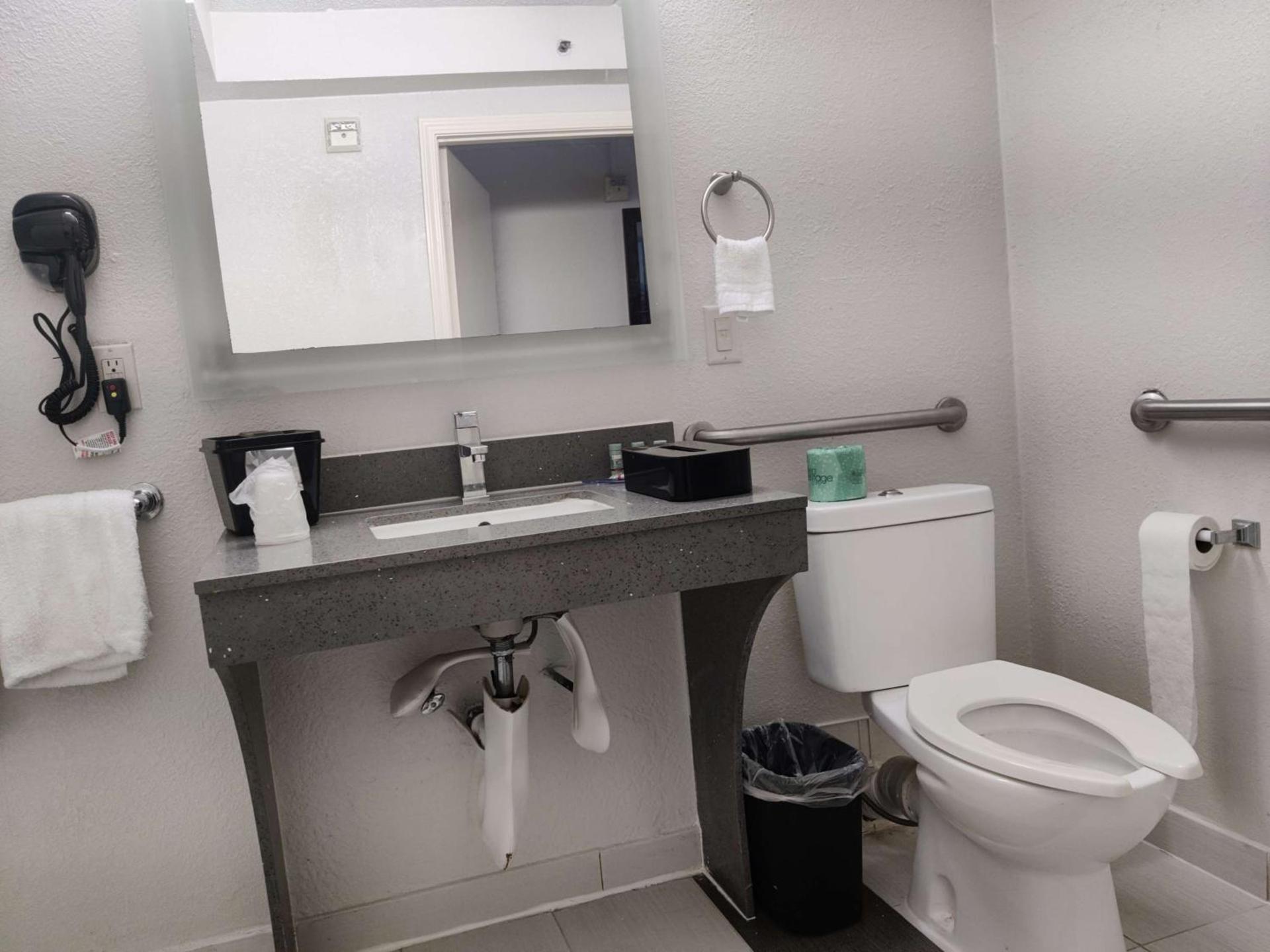 Best Western Atlanta Cumberland Galleria Hotel photo 28