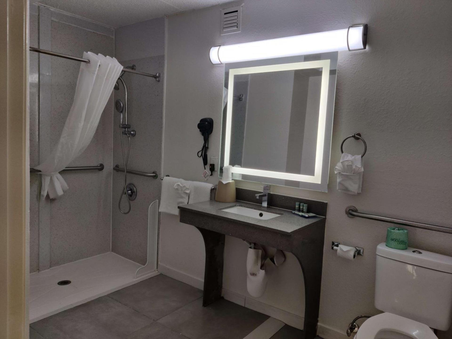 Best Western Atlanta Cumberland Galleria Hotel photo 29